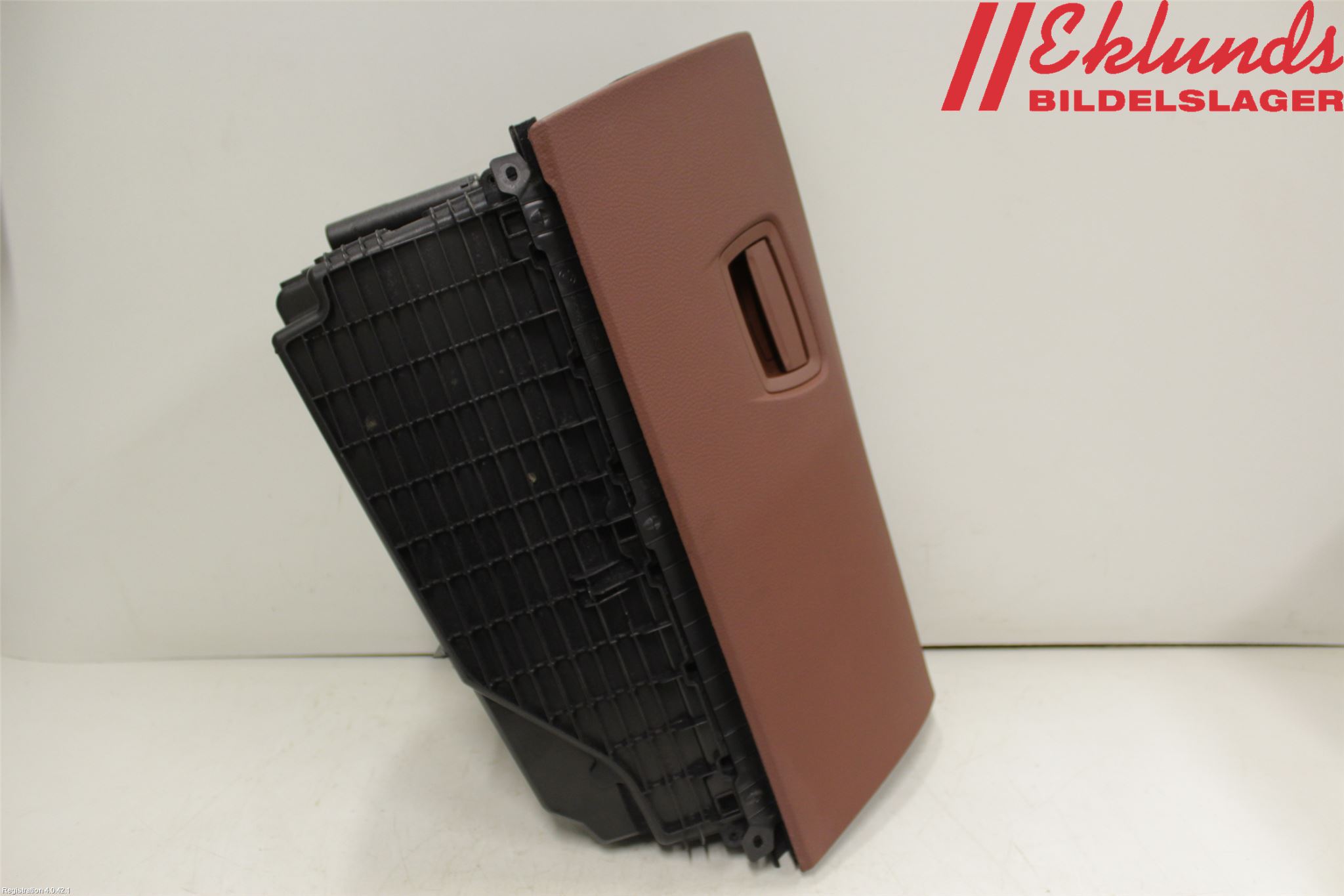 BMW 5 F10/F11/F18 09-17 Handskfack