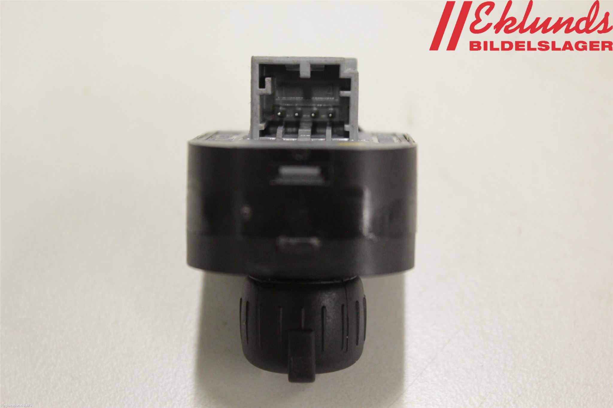 Audi A1/S1 11-18 Strömställare Spegel