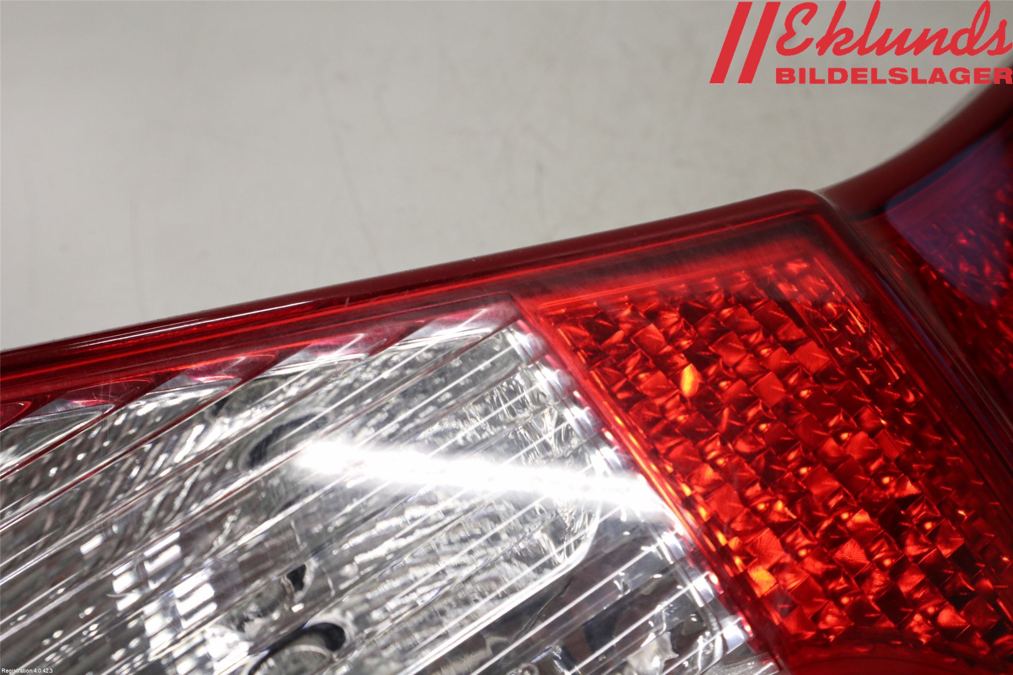 Volvo XC70 08-13 Bakljus Lucka Hö