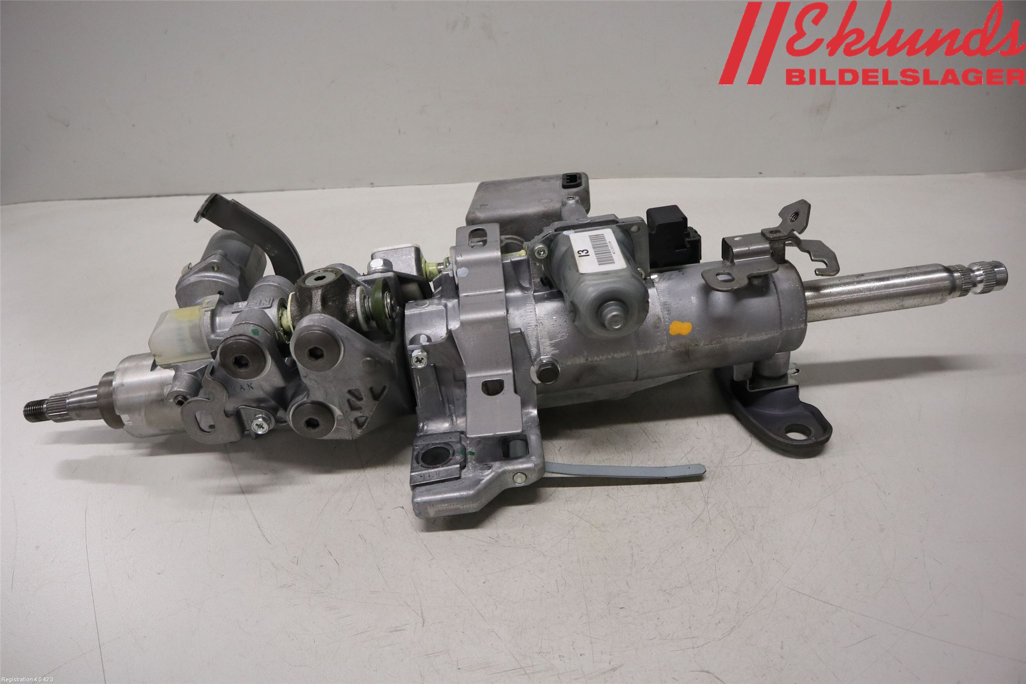 Lexus IS 250/350 14-20 Rattaxelagg Justerbart