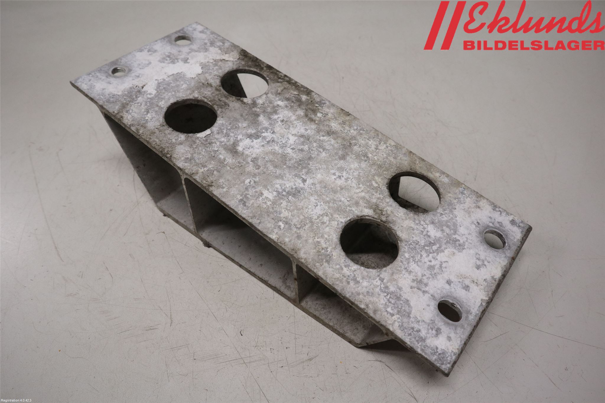 Lexus IS 250/350 14-20 Stötfångarbärjärn Bak