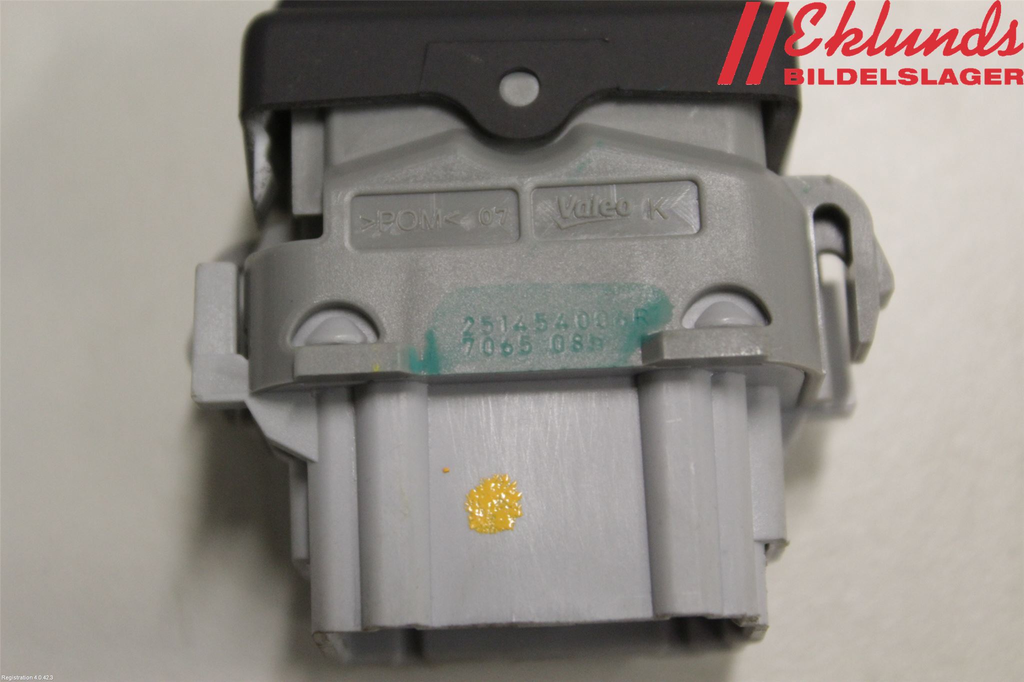 Renault KANGOO II 15-21 Strömställare Övrigt