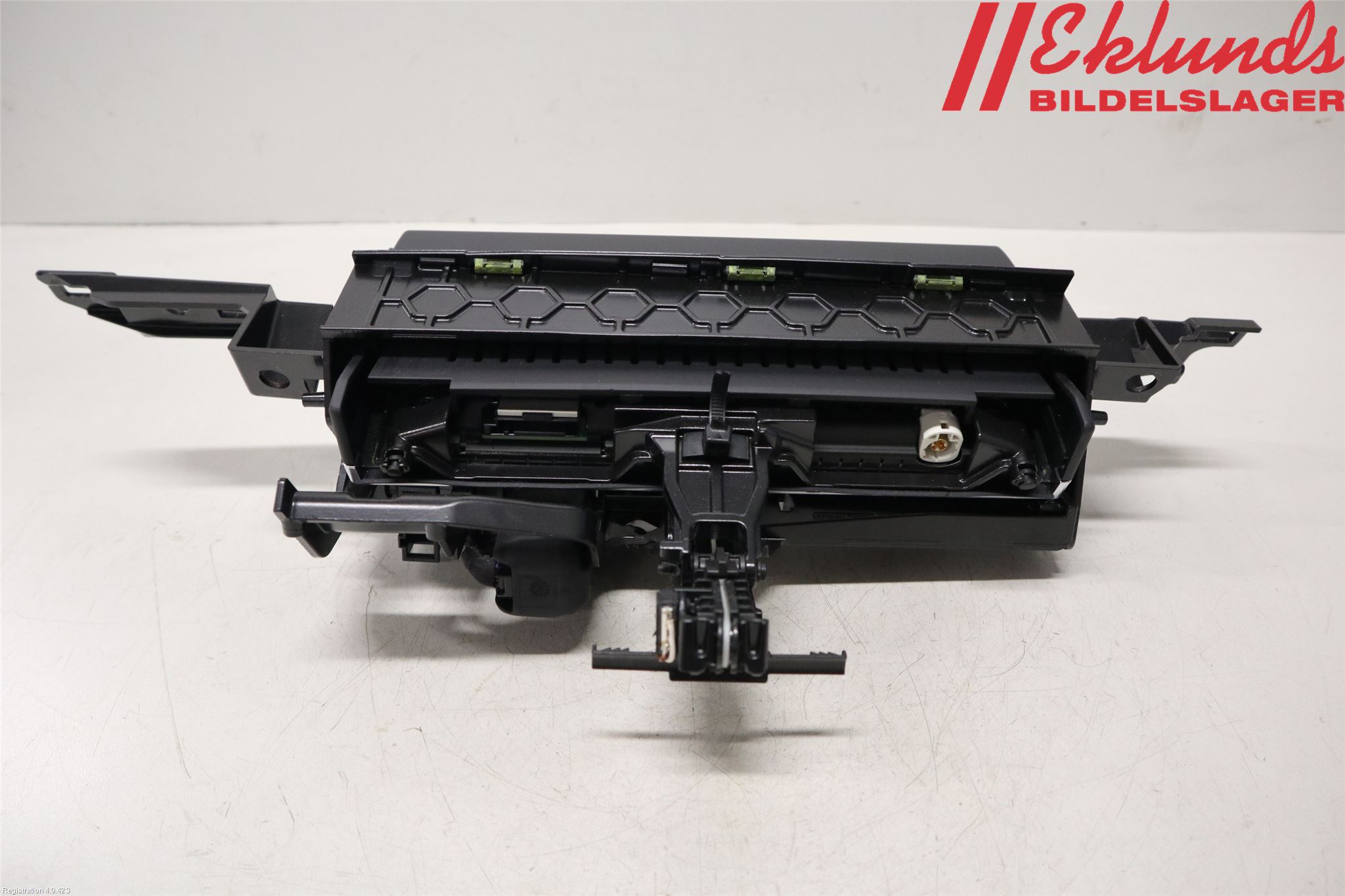 Audi A6/S6 4G 11-18 Bildskärm