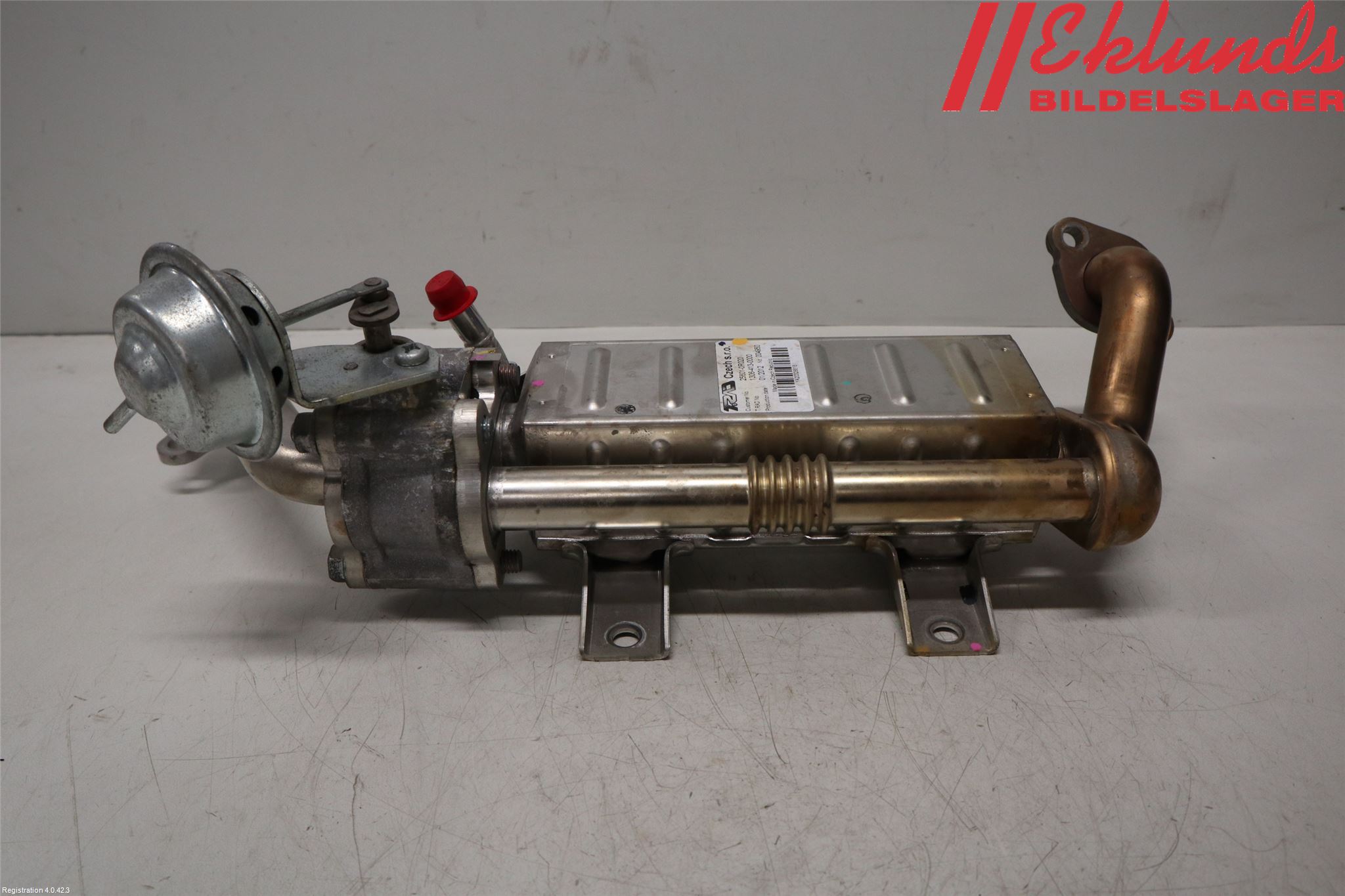 Toyota AVENSIS 09-15 Avgaskylare