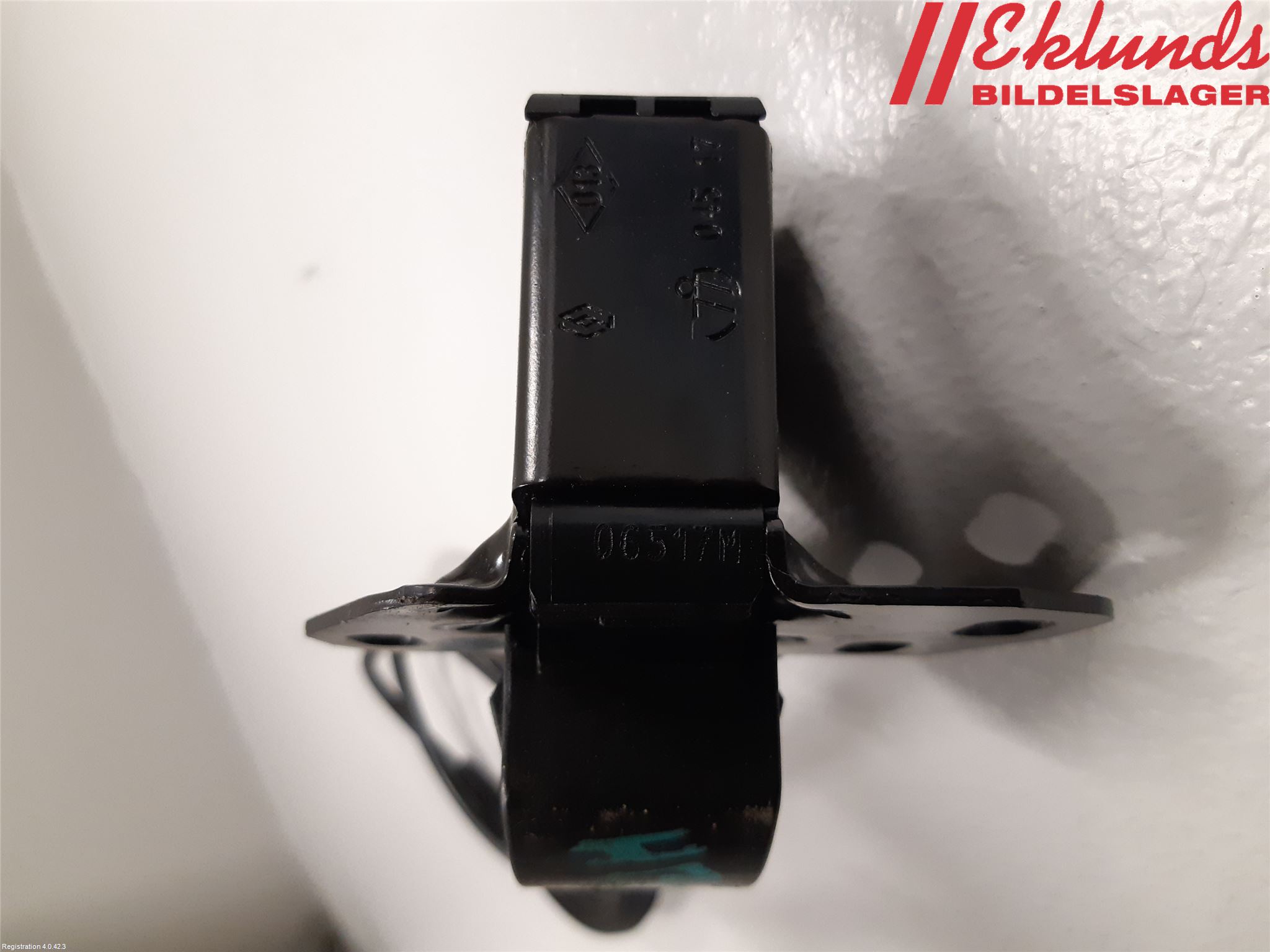 Renault KANGOO II 15-21 Låskista-Dörrlås