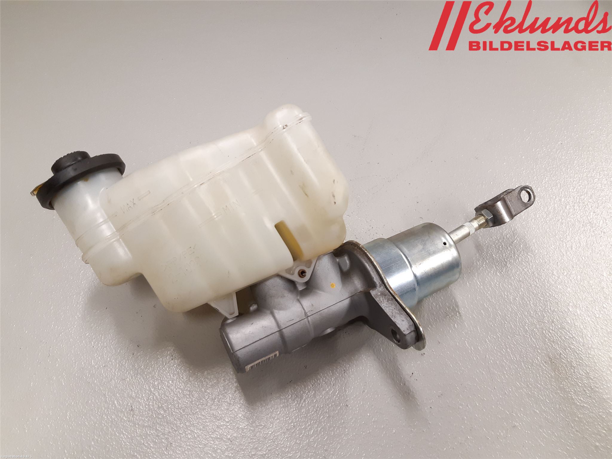 Lexus IS 250/350 14-20 Broms Huvudcylinder