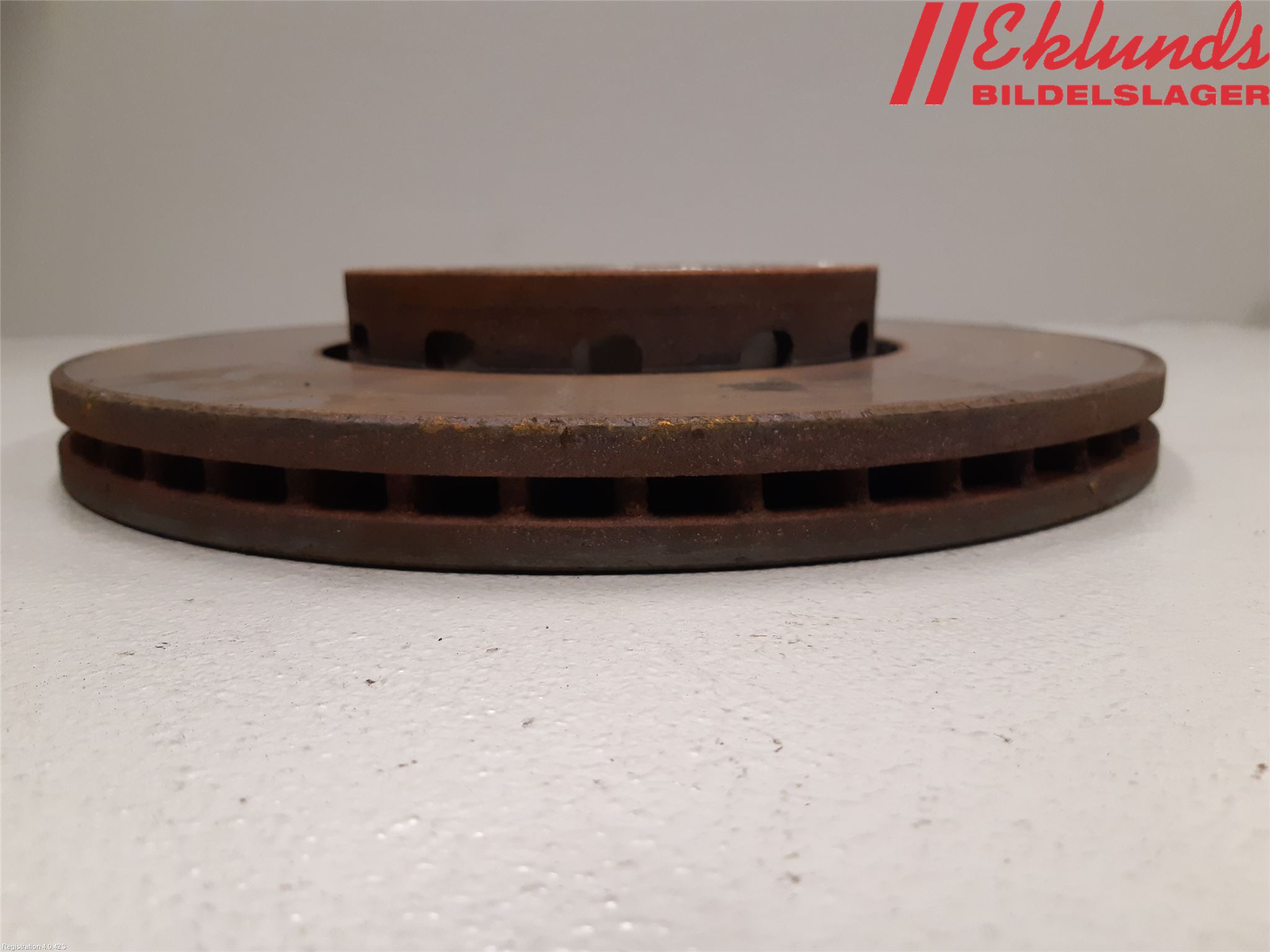 Audi A4/S4 01-05 Bromsskiva Fram