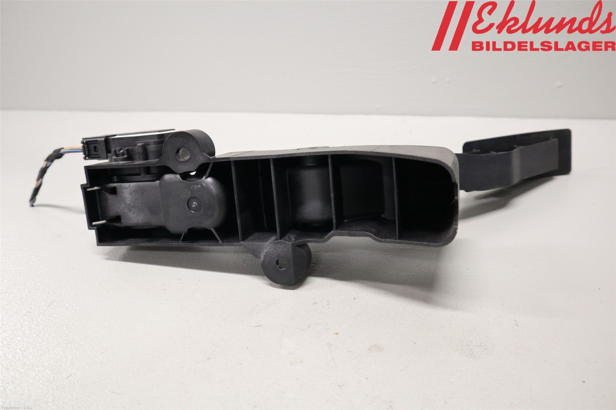 Mercedes-Benz MB B-KLASS (W245) 05-12 Gaspedal