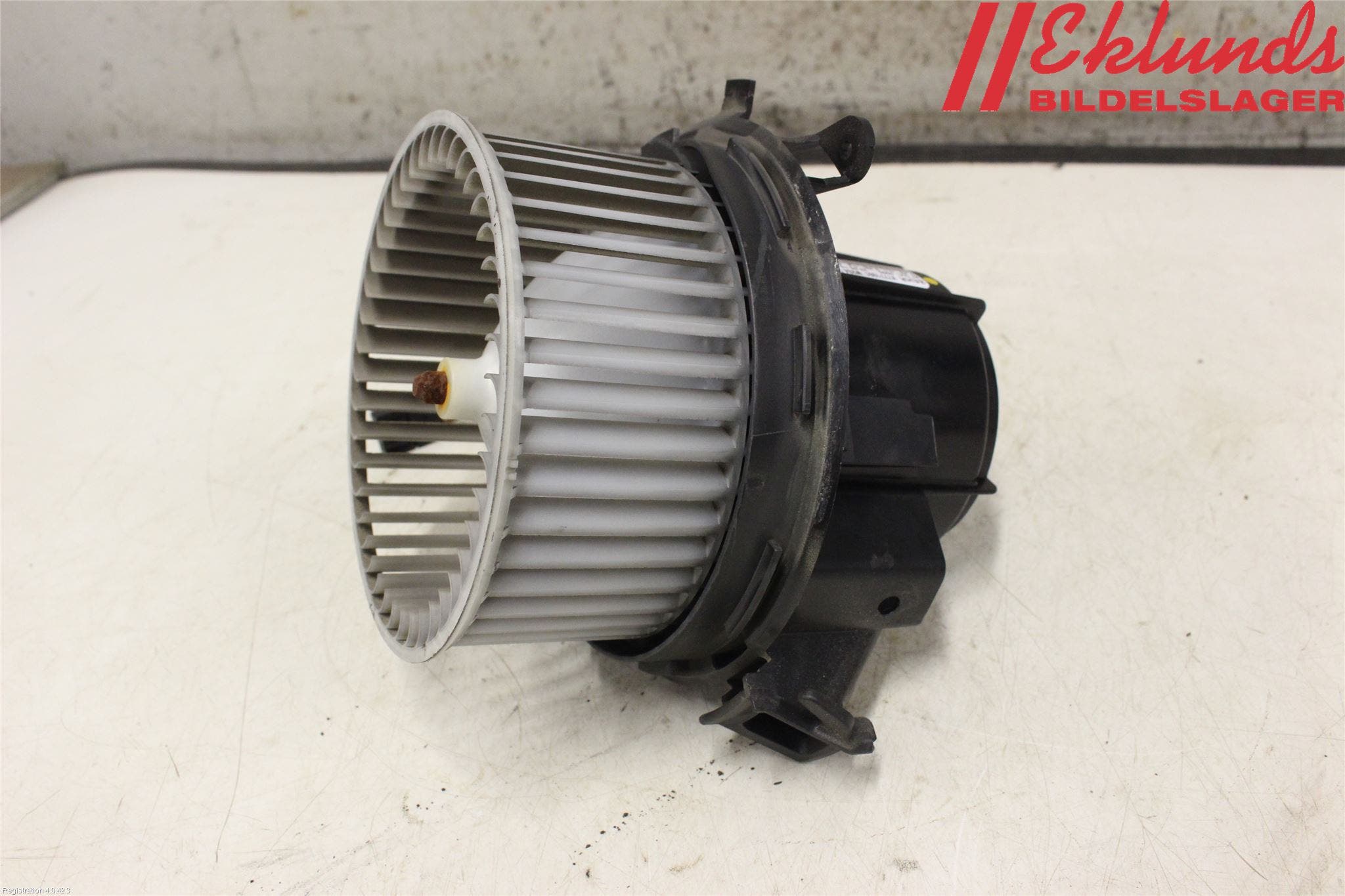 Mercedes-Benz MB C-KLASS (W204) 07-15 Värmefläkt