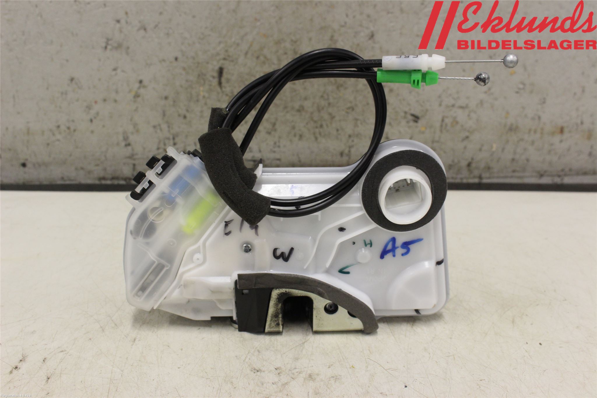 Toyota AYGO 15-21 Låskista-Dörrlås