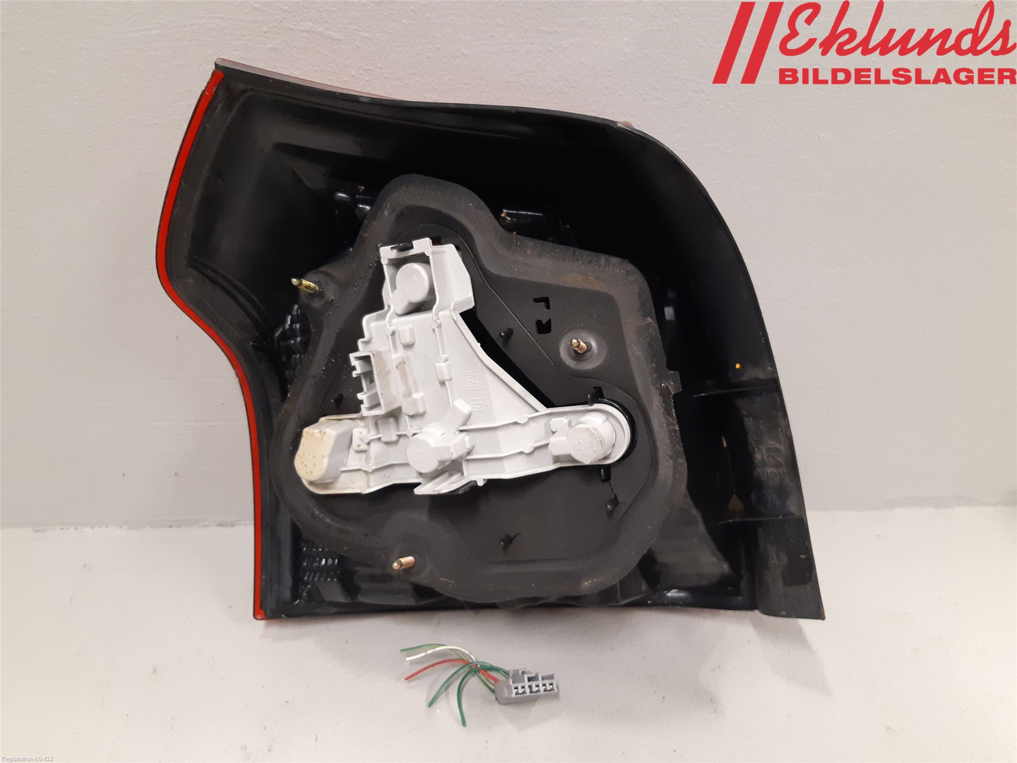 Toyota COROLLA 02-07 Bakljus Höger