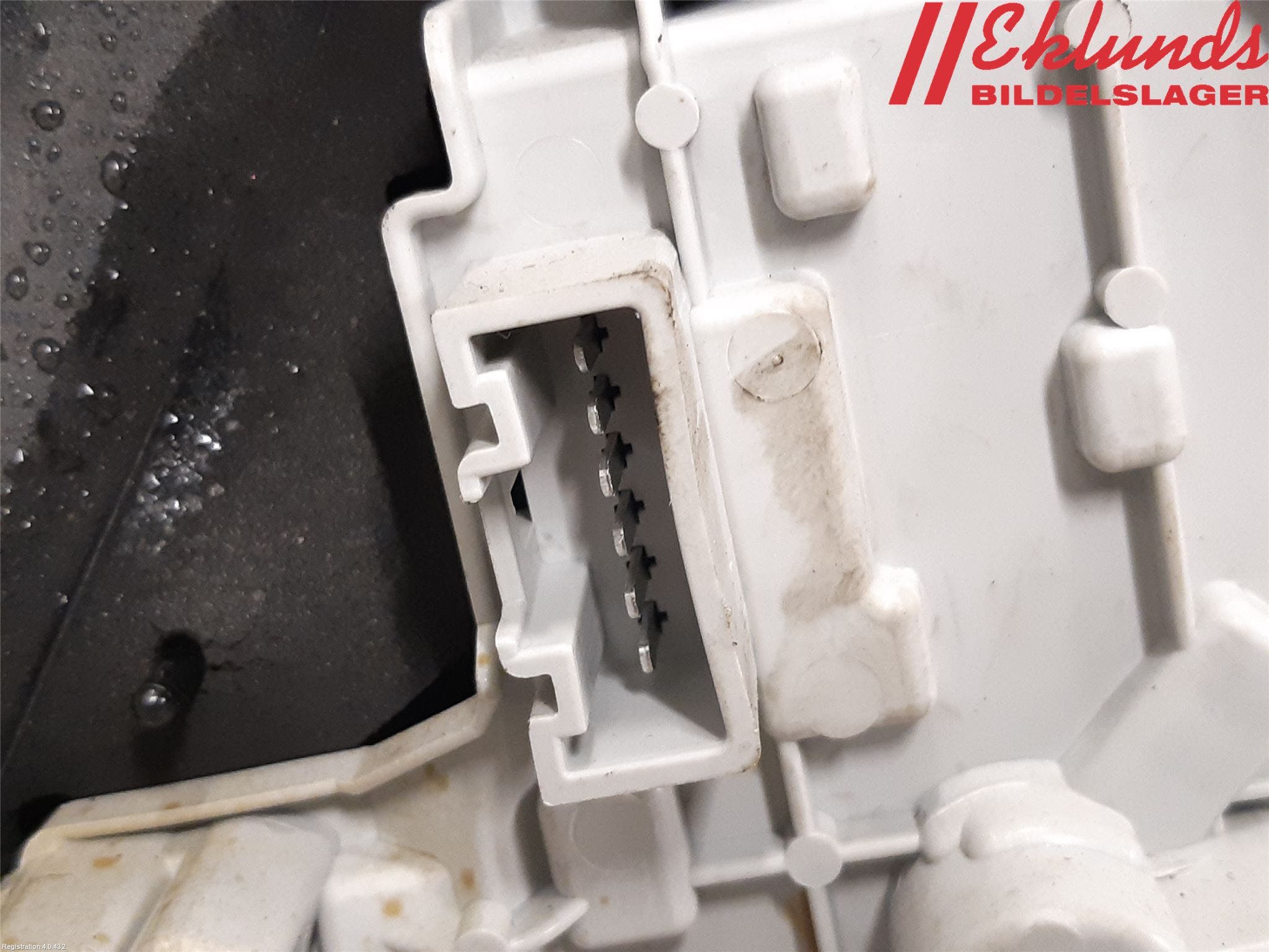 Toyota COROLLA 02-07 Bakljus Höger