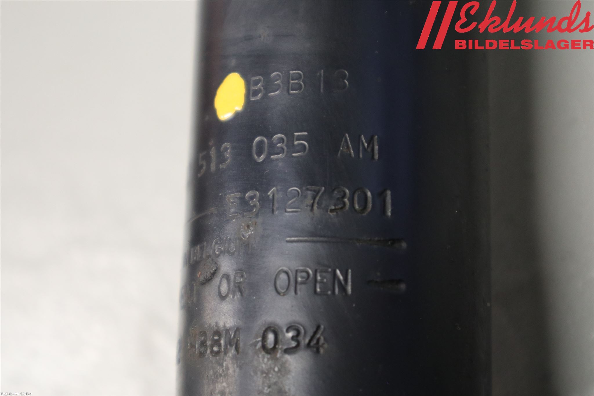 Audi A4 12-15 Stötdämpare Bak