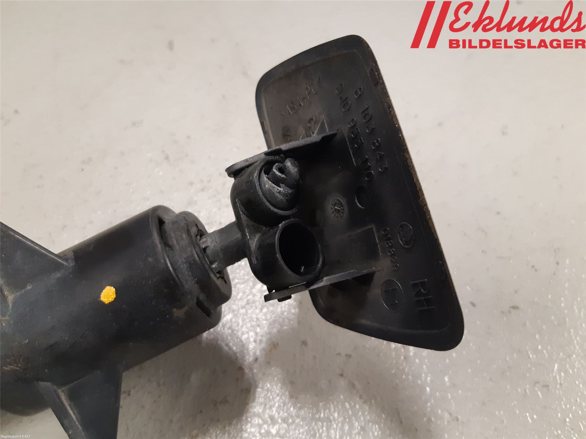 Skoda FABIA 07-14 Spolarmunstycke Strålkastare