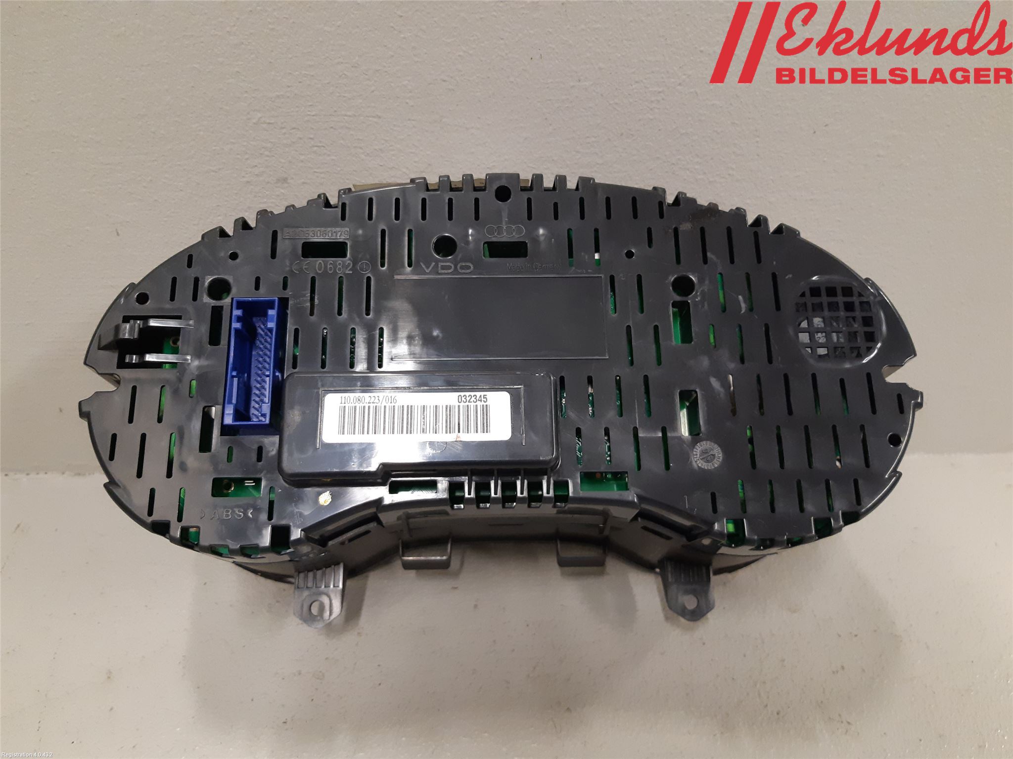 Audi A3/S3     04-05 Instrument Komb