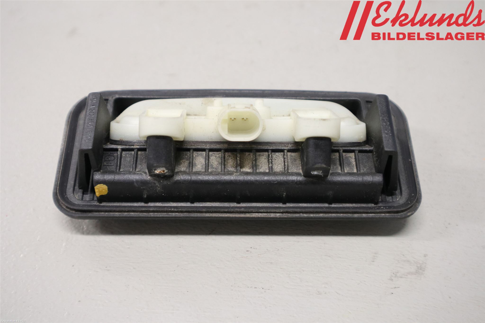 Mercedes-Benz MB E-KLASS (W212) 09-16 Bakluckehandtag