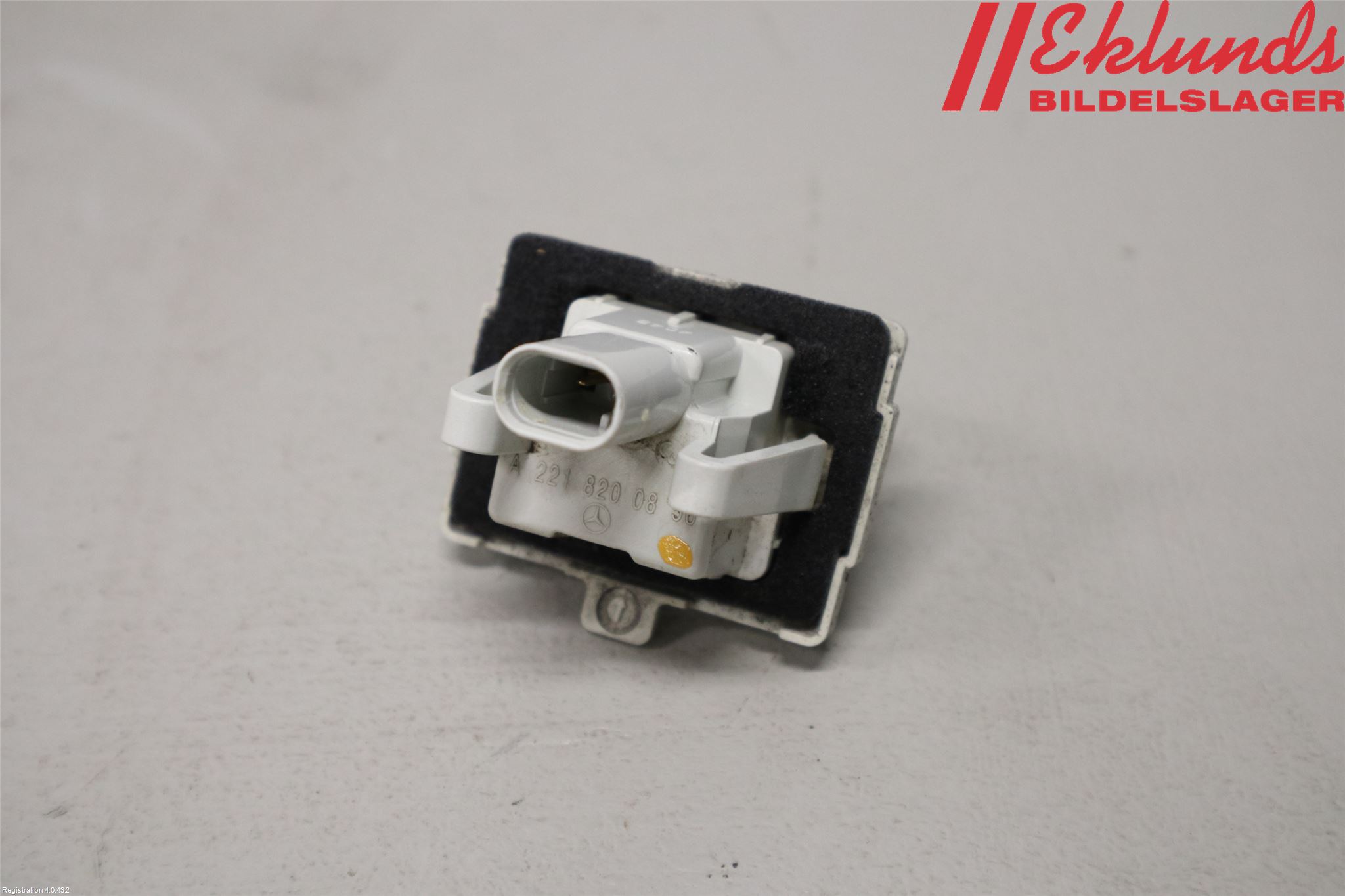 Mercedes-Benz MB E-KLASS (W212) 09-16 Skylt Belysning