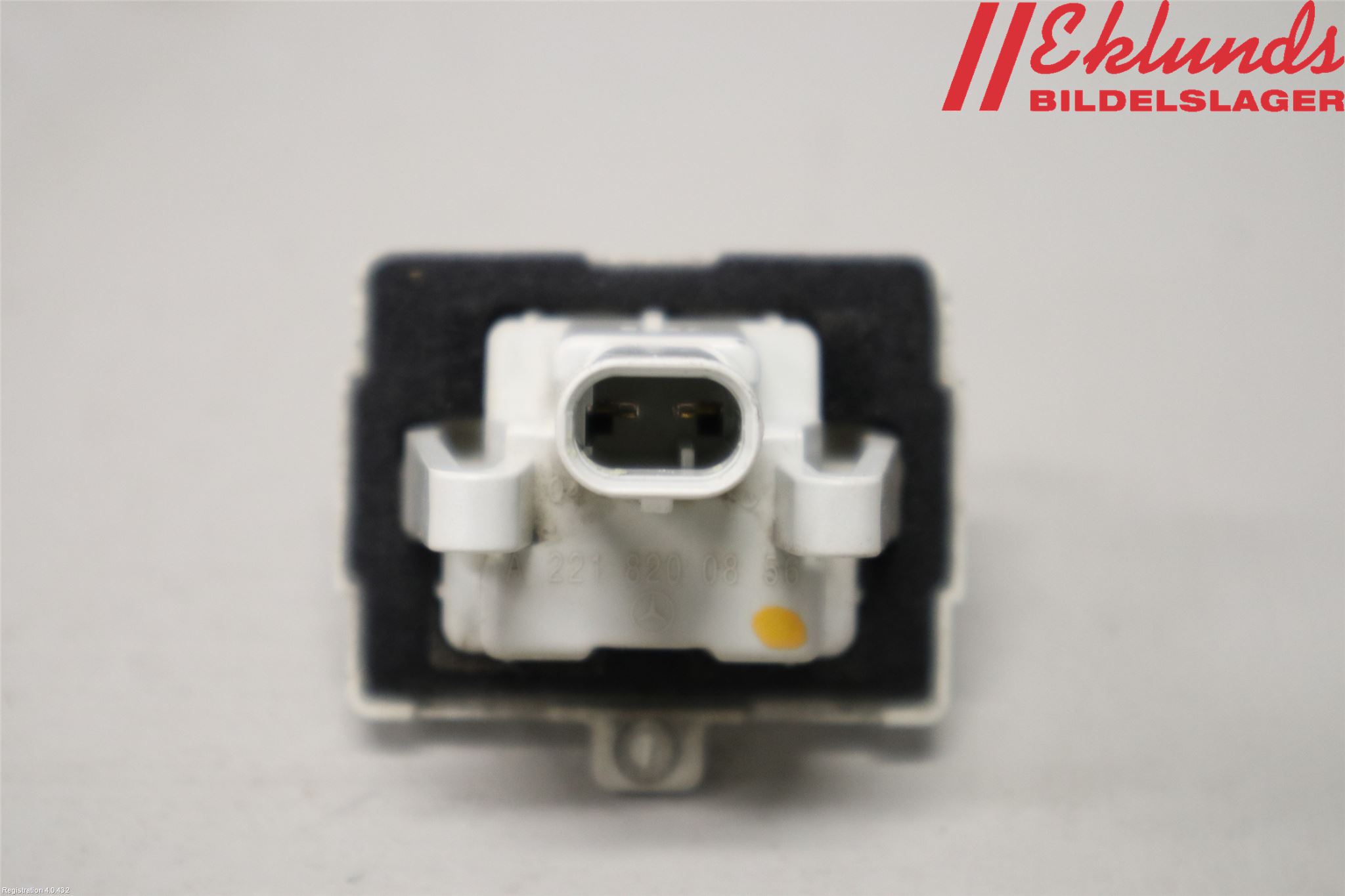 Mercedes-Benz MB E-KLASS (W212) 09-16 Skylt Belysning