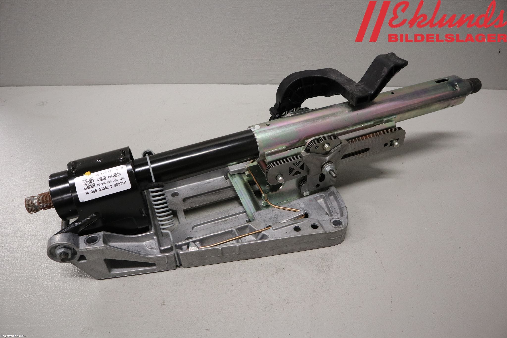 Mercedes-Benz MB E-KLASS (W212) 09-16 Rattaxelagg Justerbart