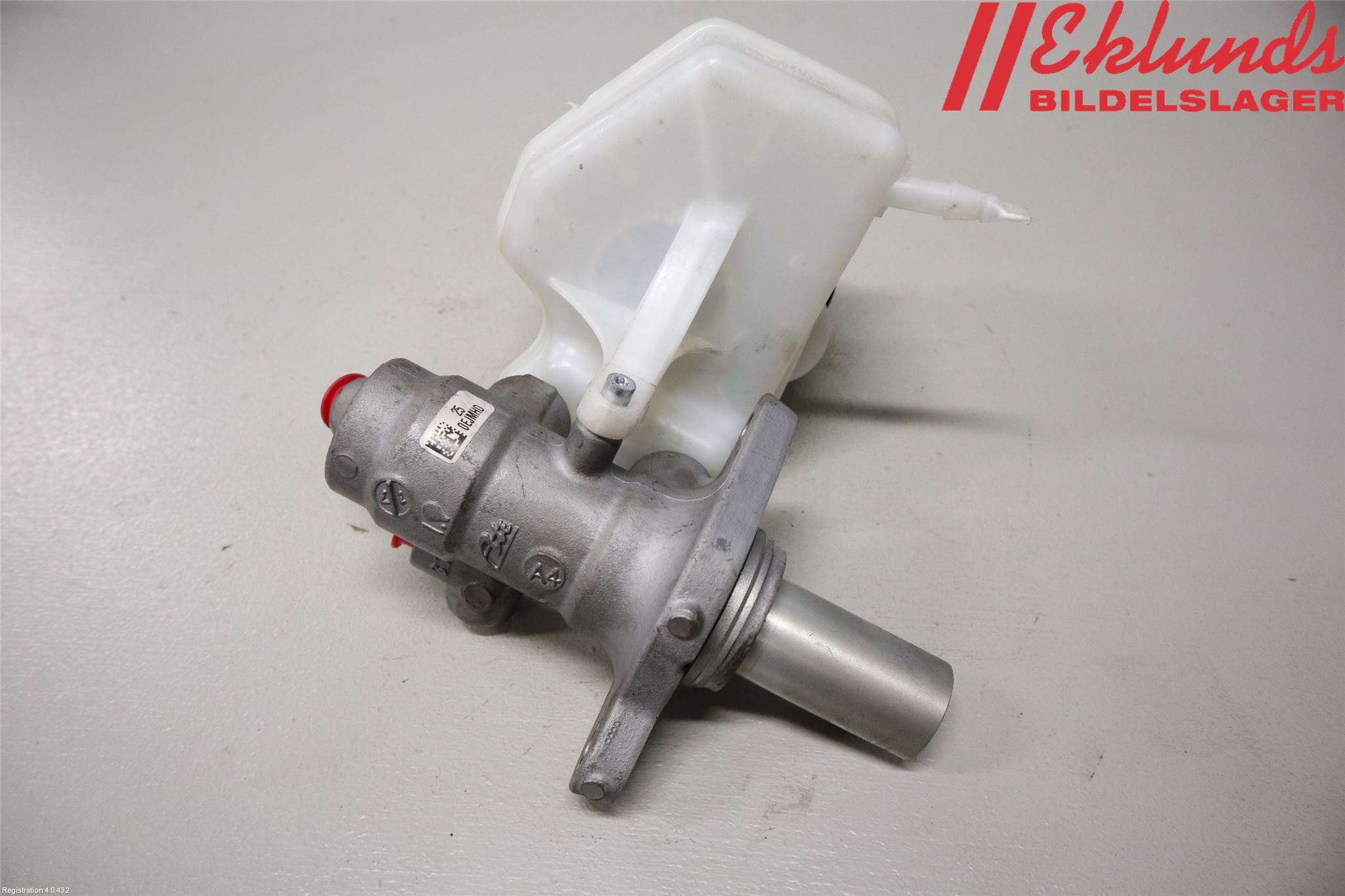 Mercedes-Benz MB E-KLASS (W212) 09-16 Broms Huvudcylinder