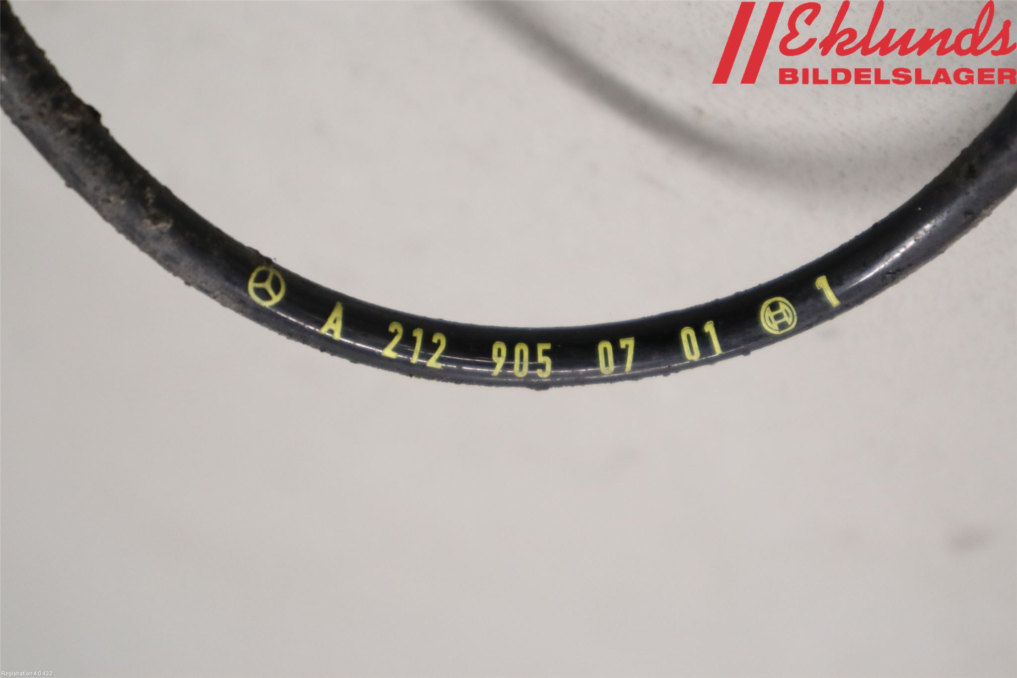 Mercedes-Benz MB E-KLASS (W212) 09-16 Abs Sensor