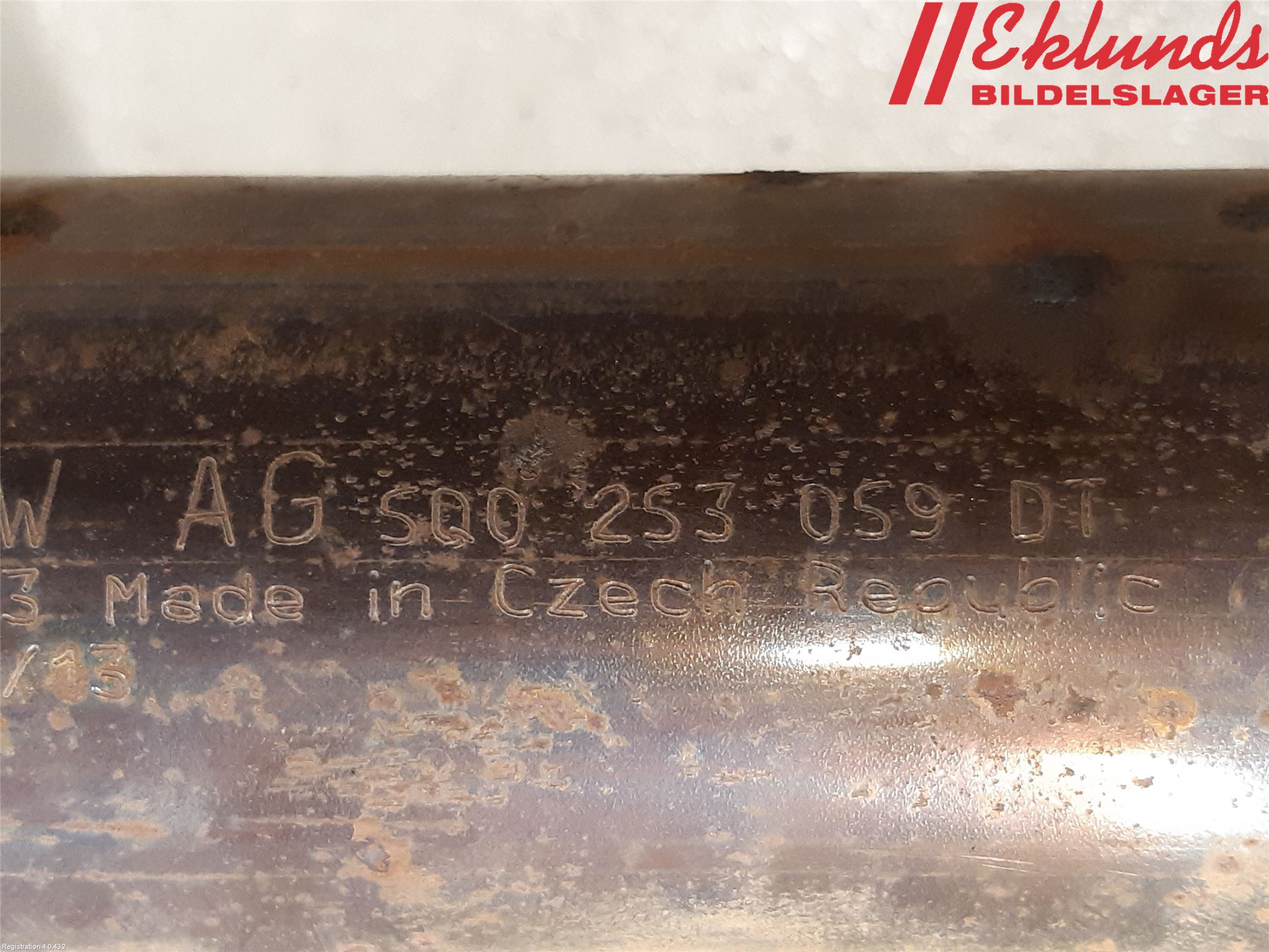 Skoda OCTAVIA (5E) 13-20 Avgas Främre Rör