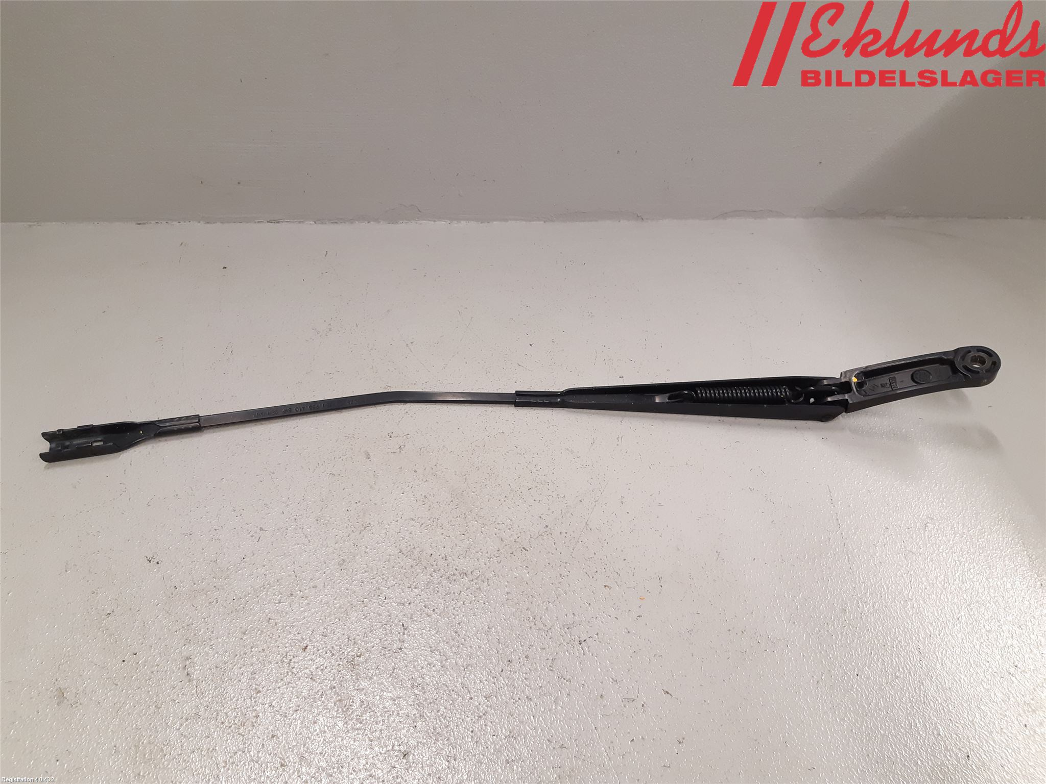 Skoda OCTAVIA (5E) 13-20 Torkararm Armar Vindruta