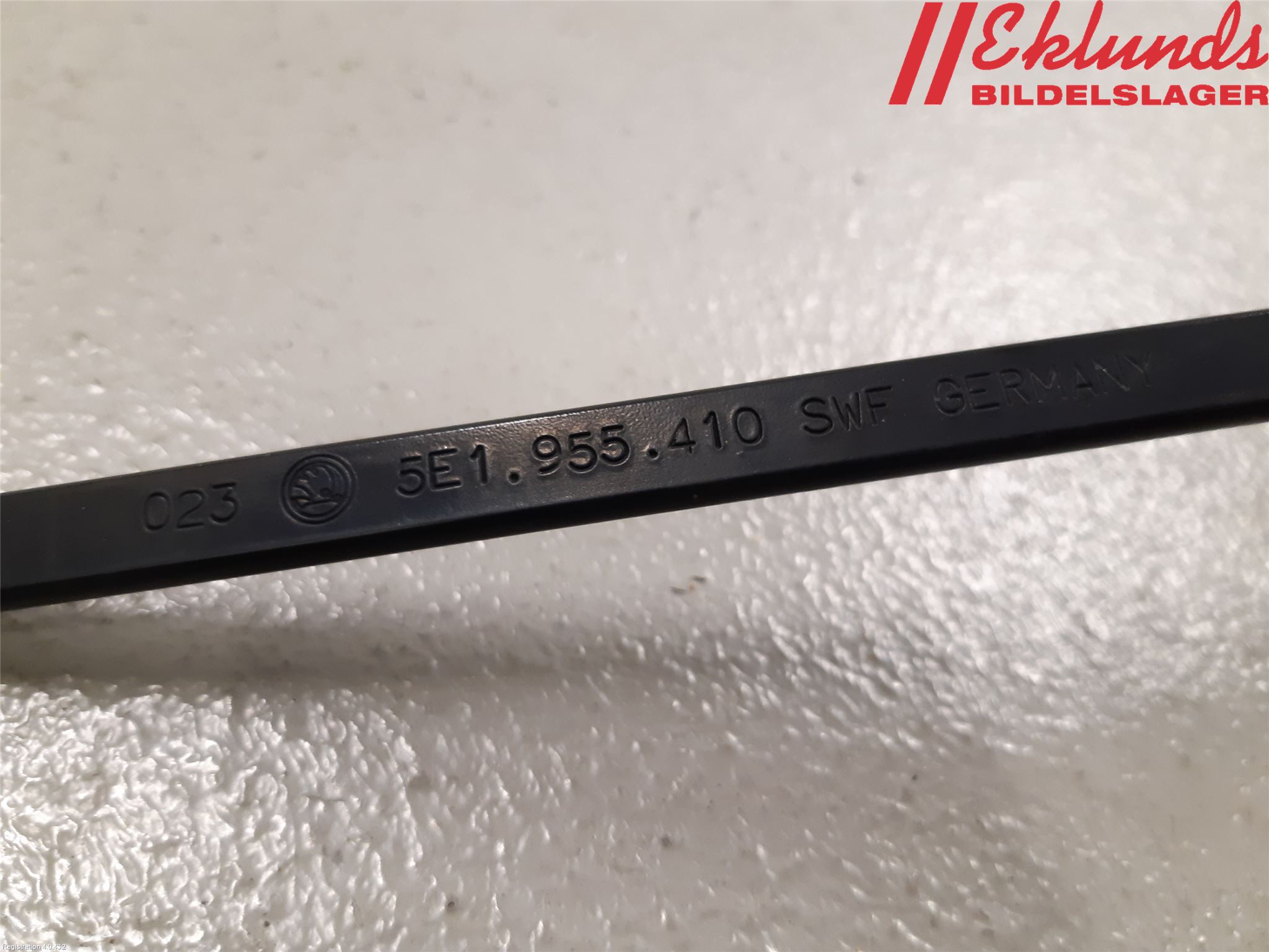 Skoda OCTAVIA (5E) 13-20 Torkararm Armar Vindruta