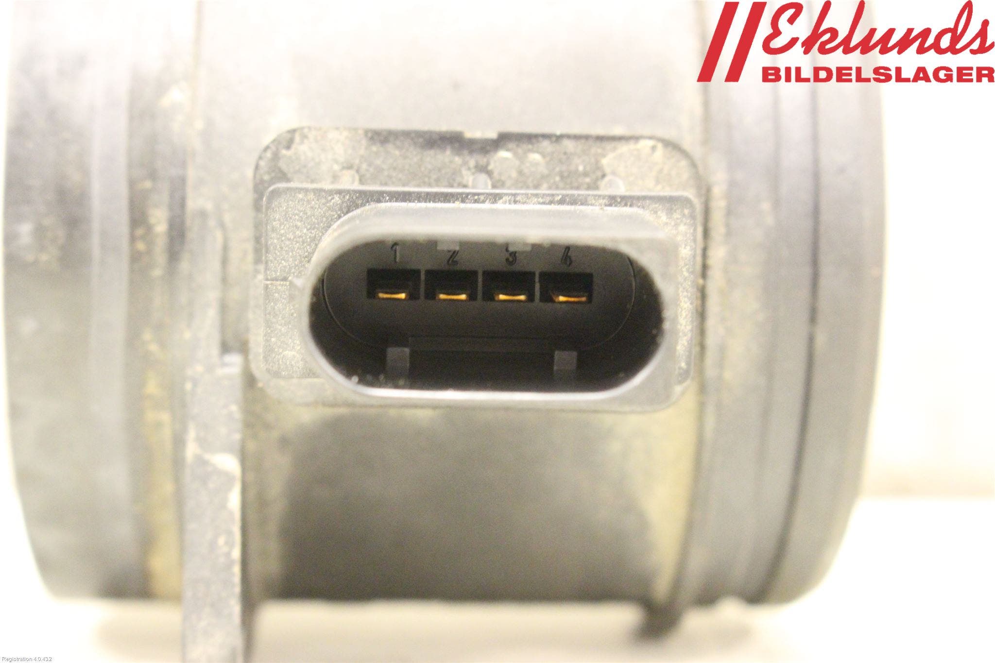 BMW 5 E60/61 Sed/Tou 02-10 Injluftmassamätare