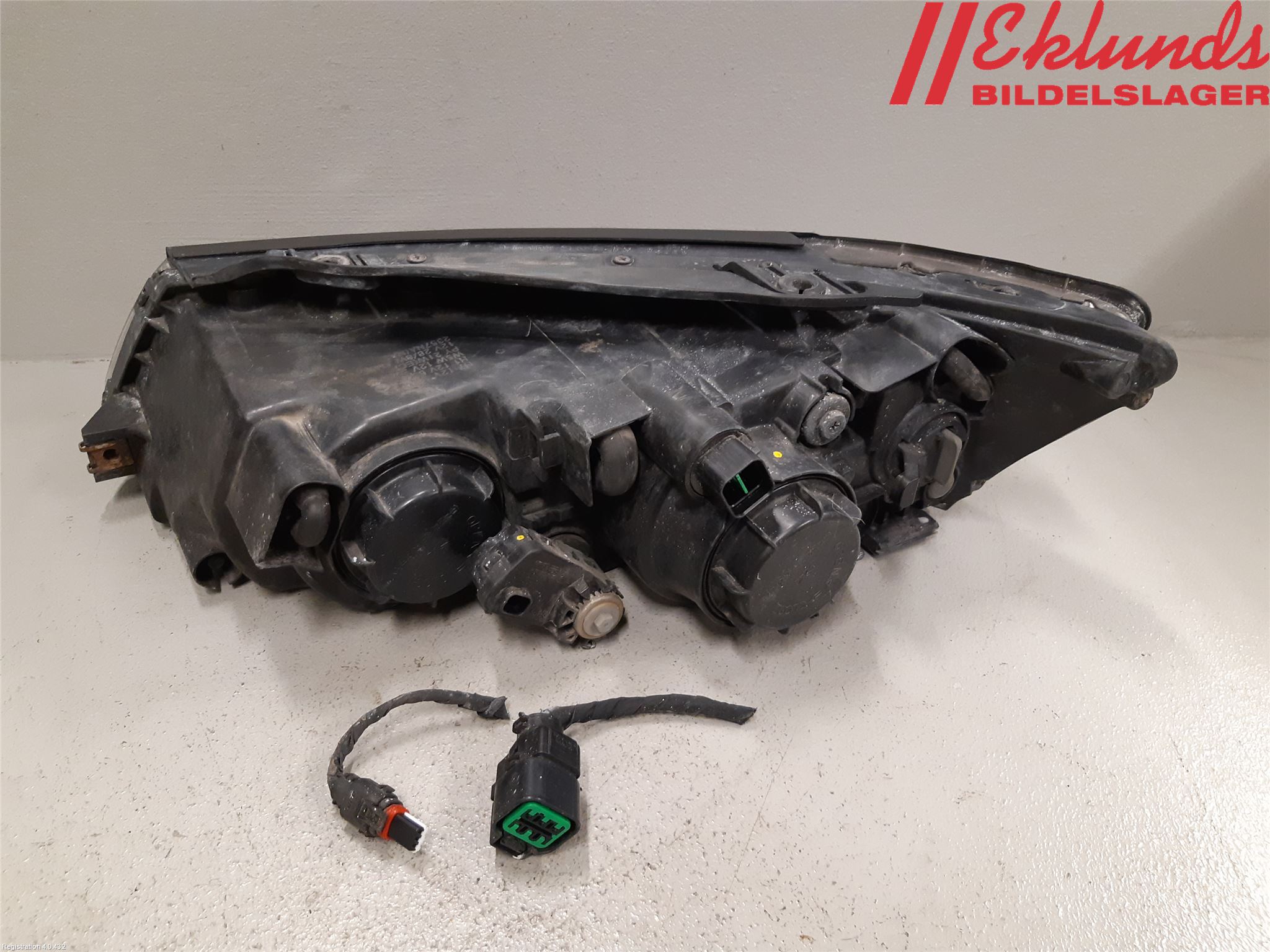 Hyundai SONATA 06-10 Strålkastare Höger