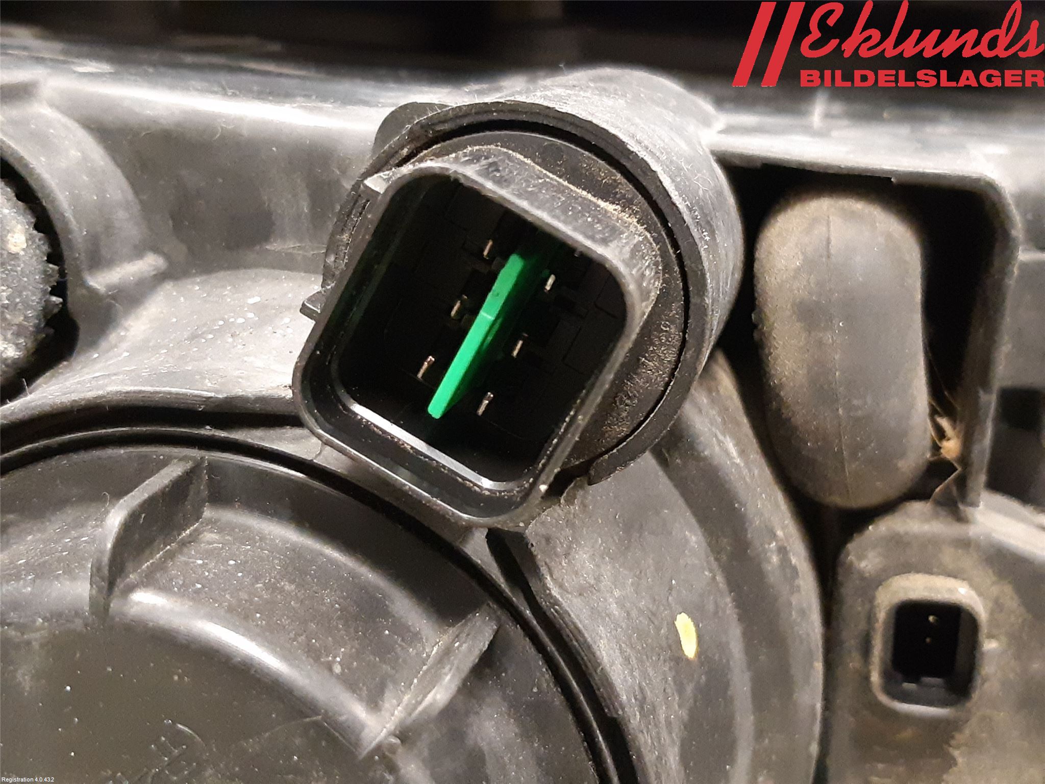 Hyundai SONATA 06-10 Strålkastare Vänster