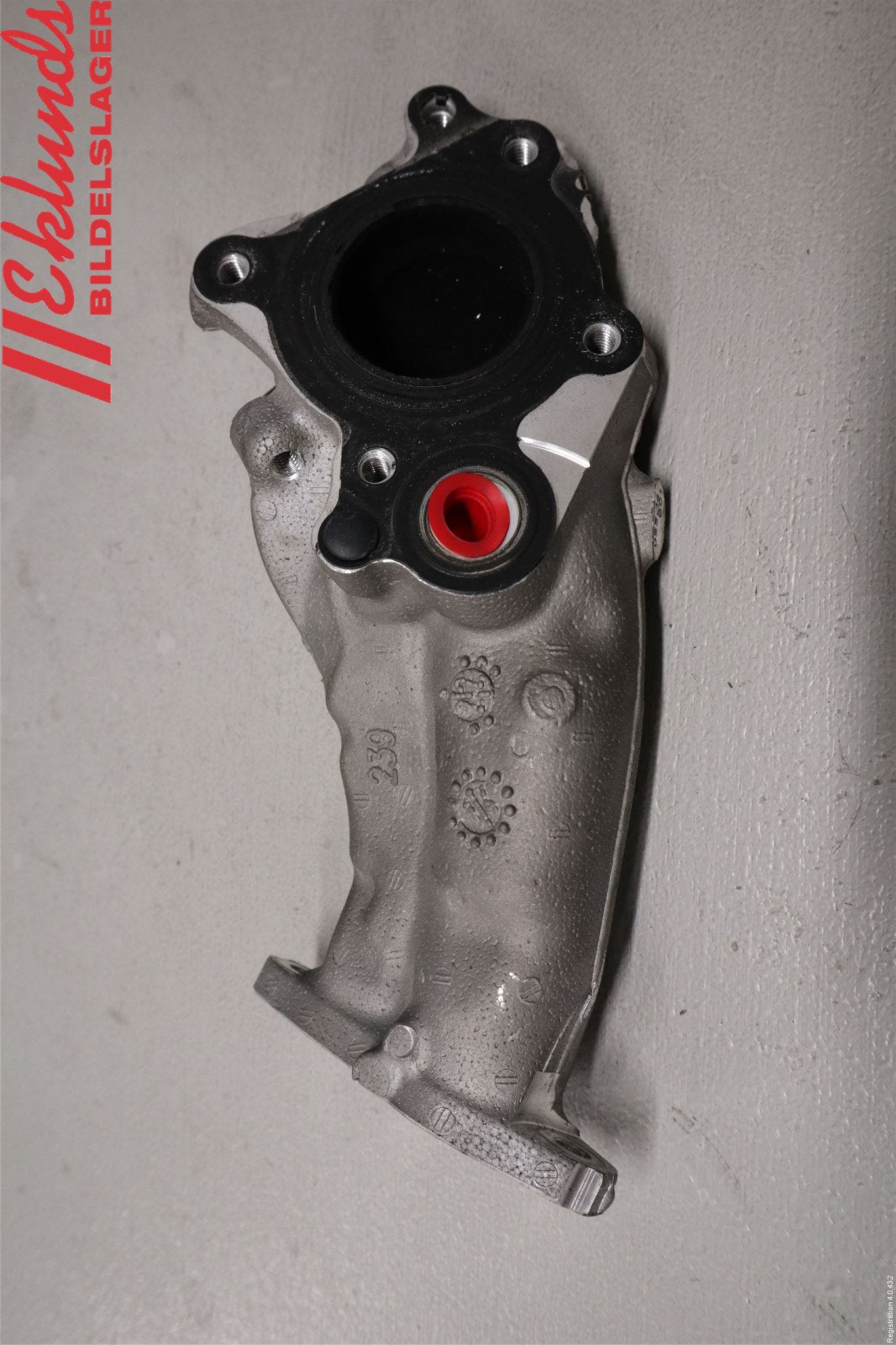 Mercedes-Benz MB E-KLASS (W212) 09-16 Egr Rör