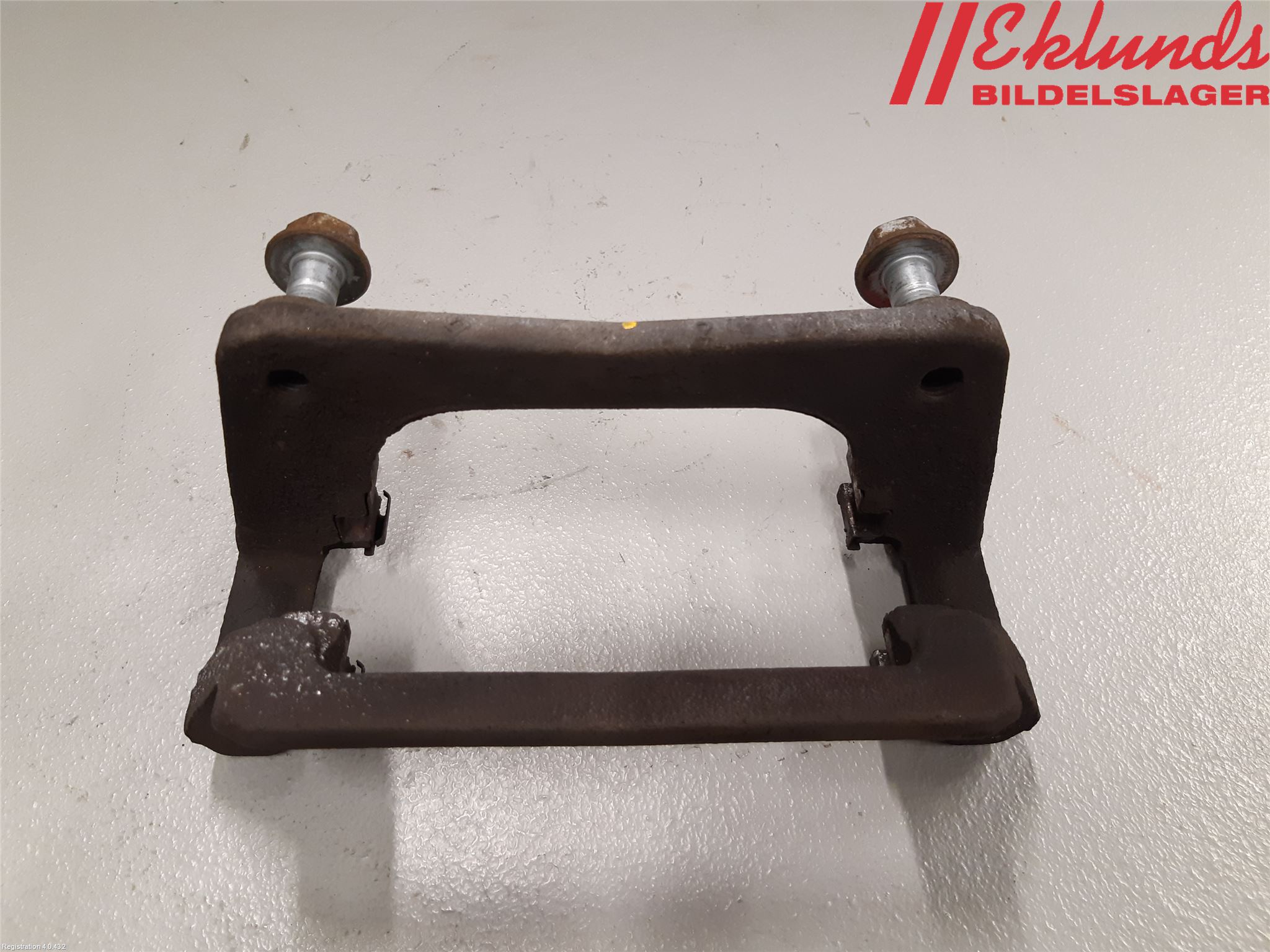 Peugeot 308 14-21 Bromsokshållare