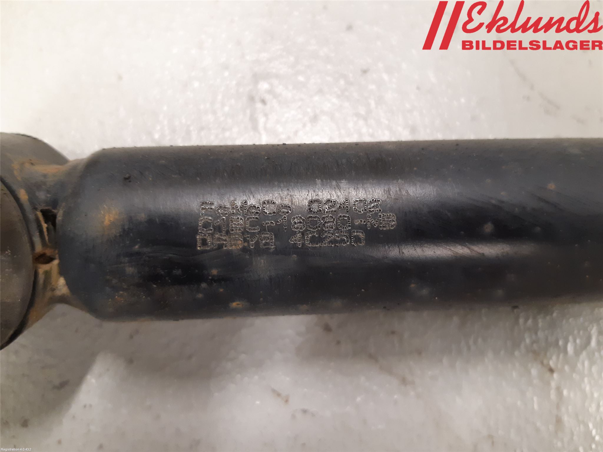 Ford FIESTA 13-17 Stötdämpare Bak