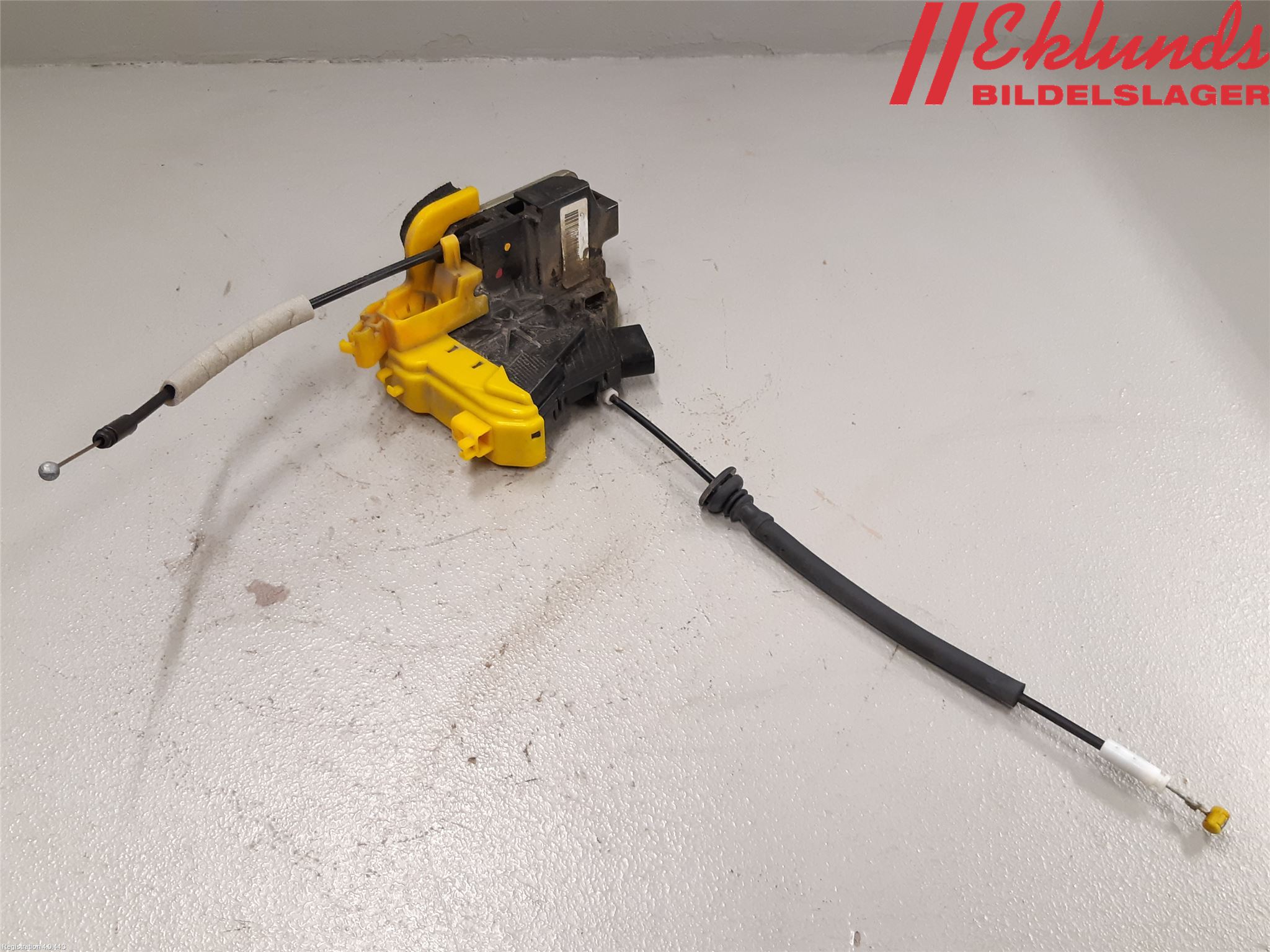 Kia CEED 12-18 Låskista-Dörrlås