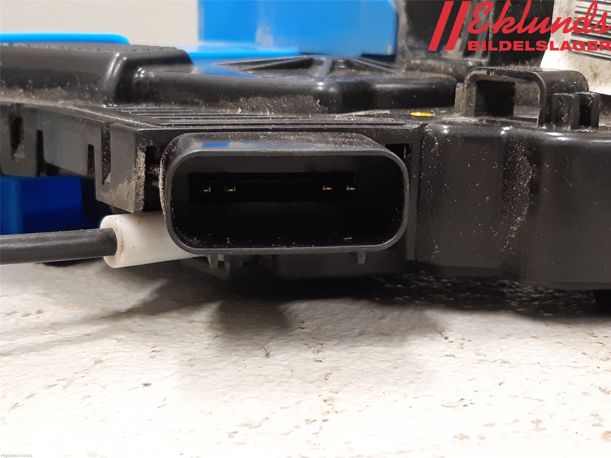 Kia CEED 12-18 Låskista-Dörrlås