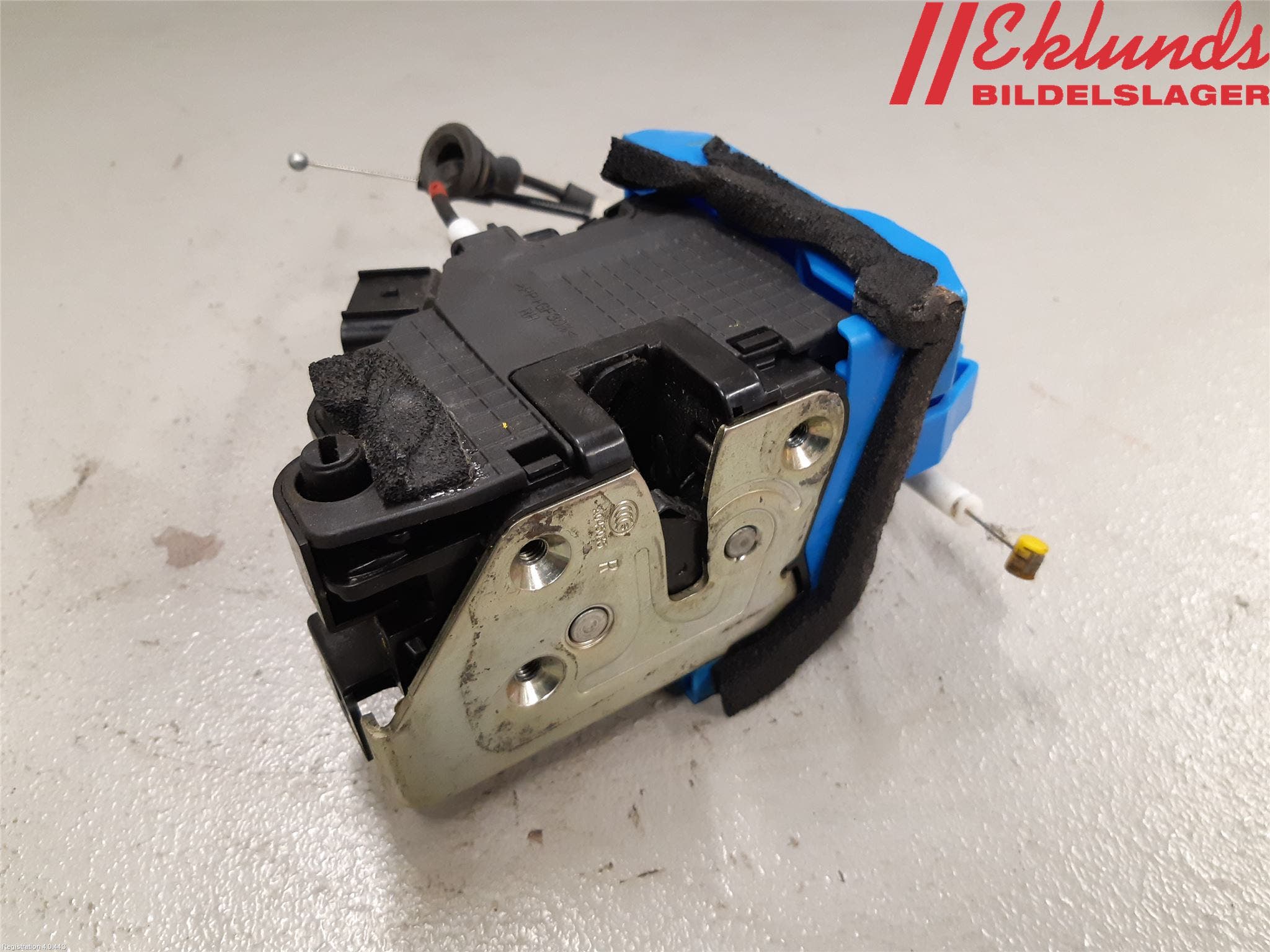 Kia CEED 12-18 Låskista-Dörrlås