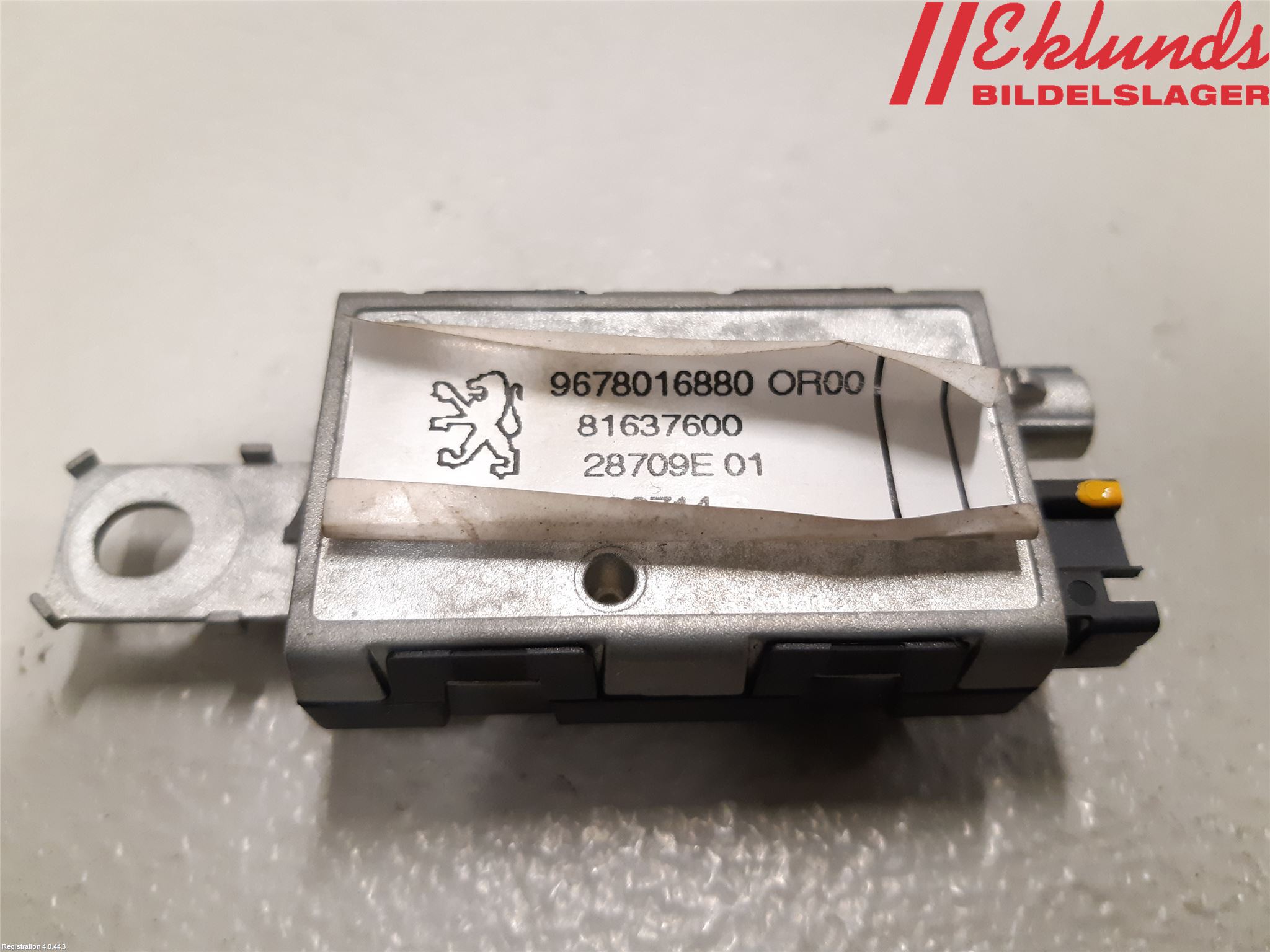 Peugeot 308 14-21 Antennförstärkare