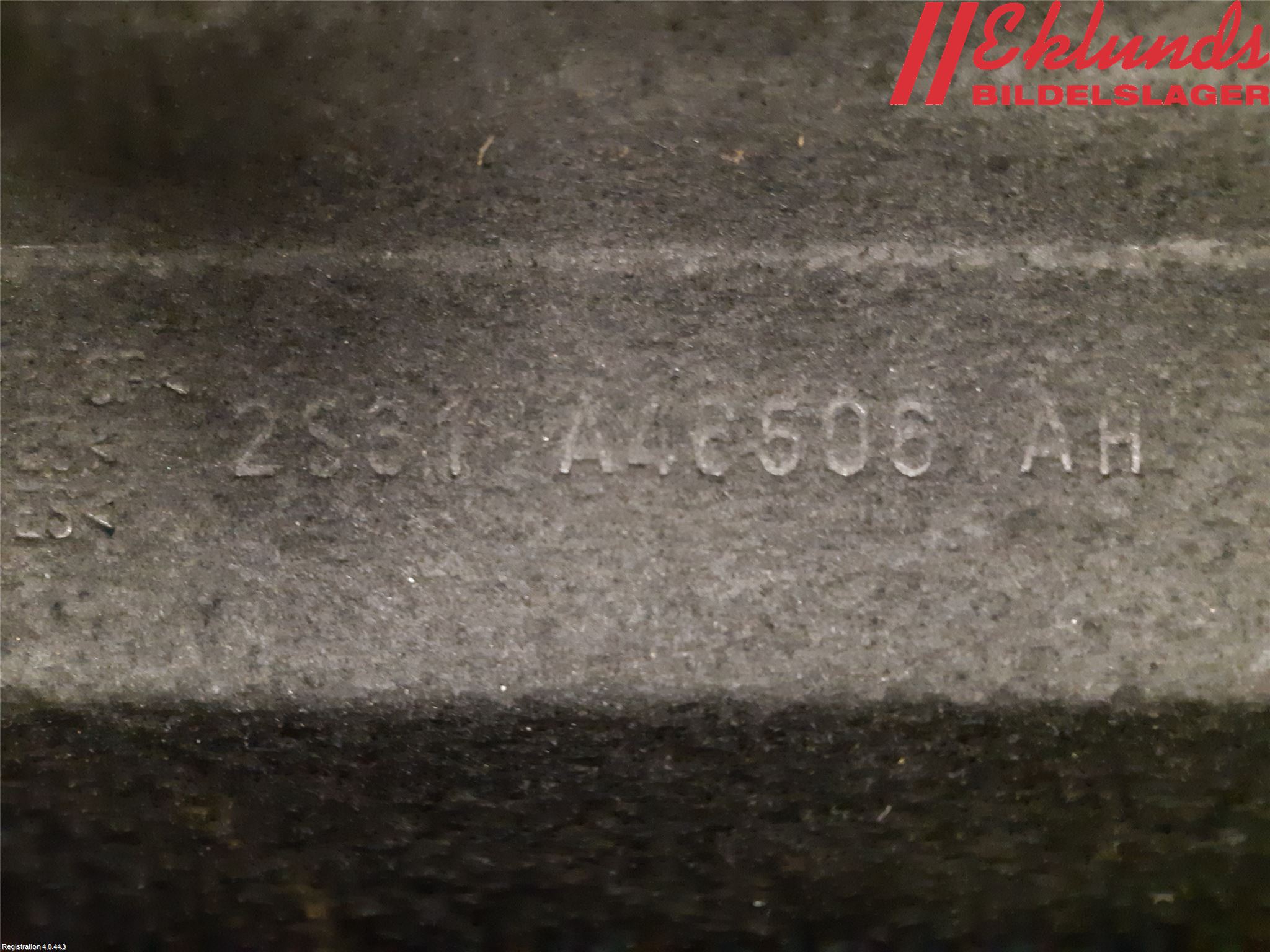Ford FIESTA     02-05 Hatthylla