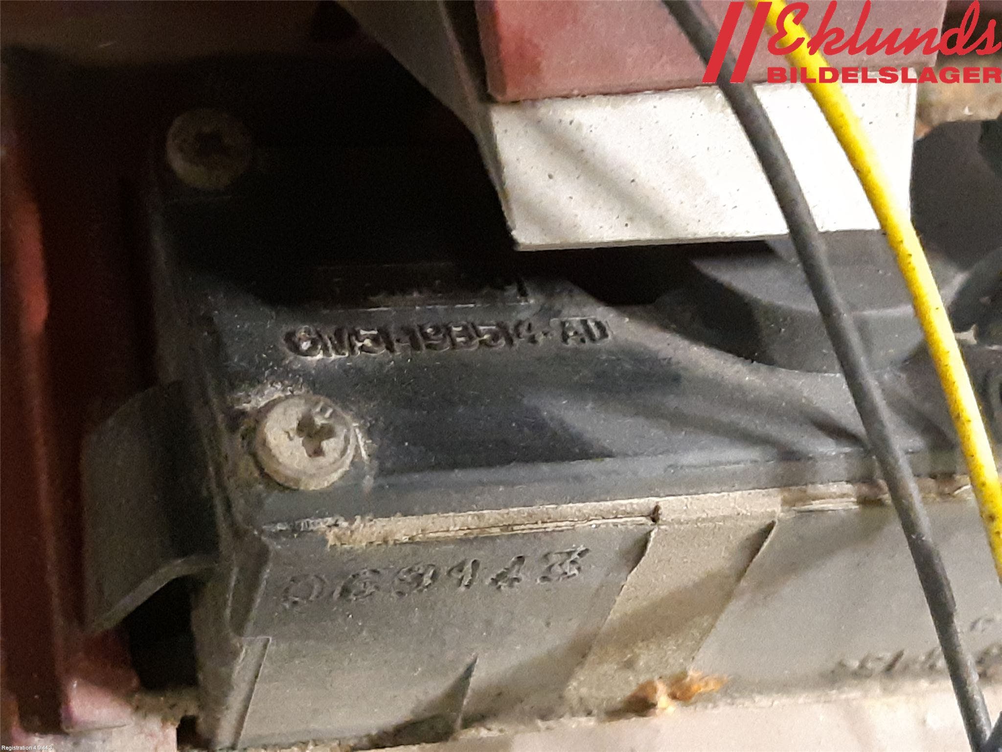 Ford FIESTA 13-17 Bakluckehandtag