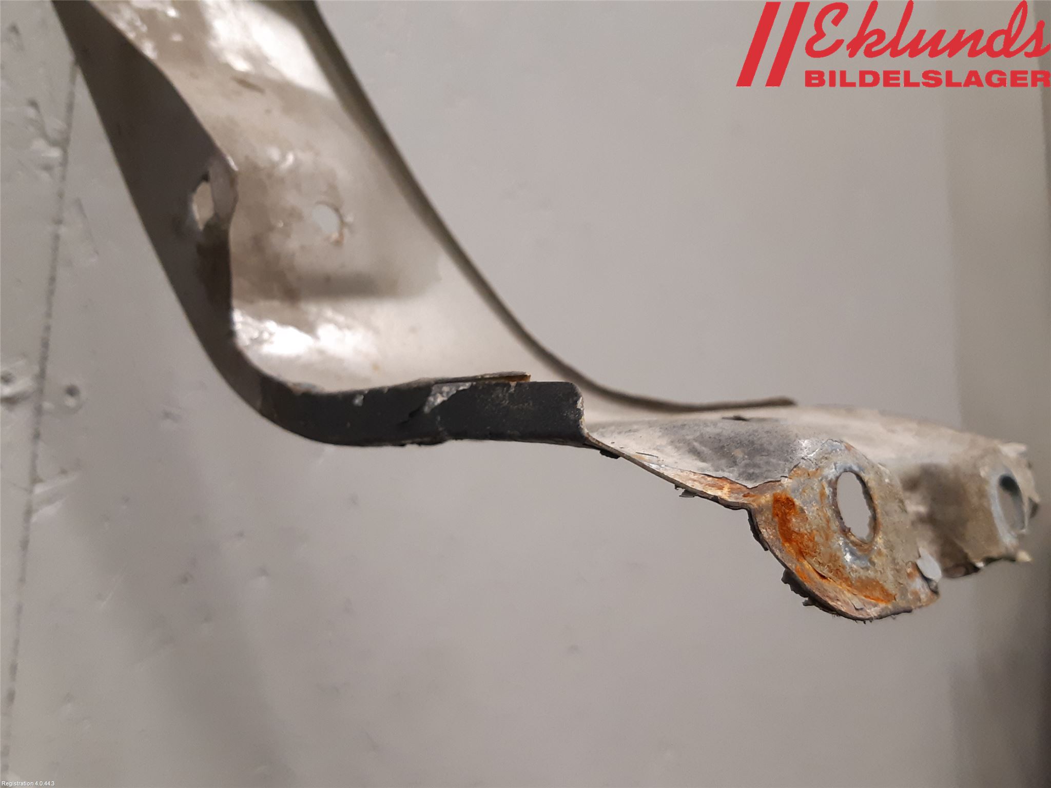 Nissan QASHQAI   07-10 Skärm Fram Höger