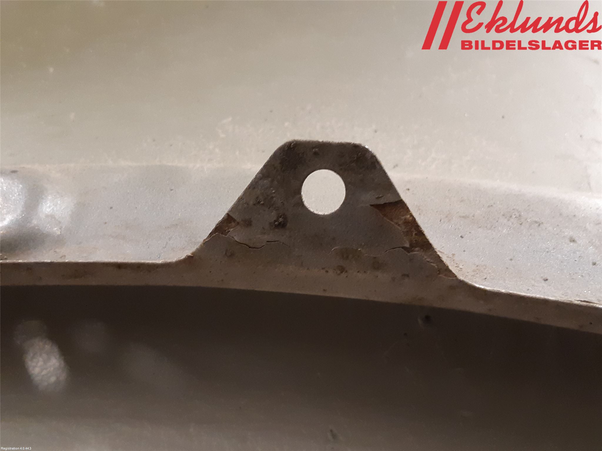 Nissan QASHQAI   07-10 Skärm Fram Höger