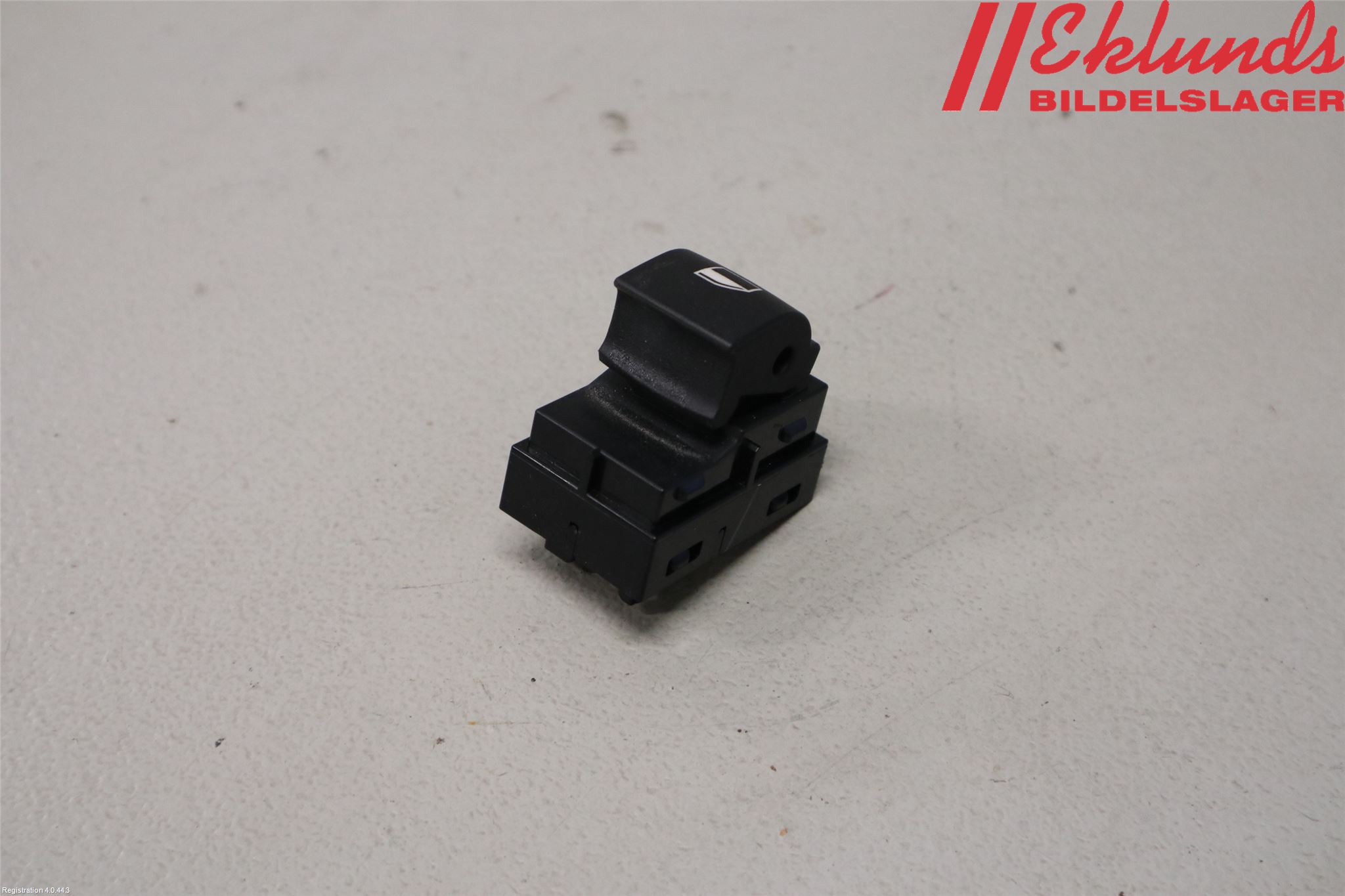 BMW 5 F10/F11/F18 09-17 Strömställare Elhiss