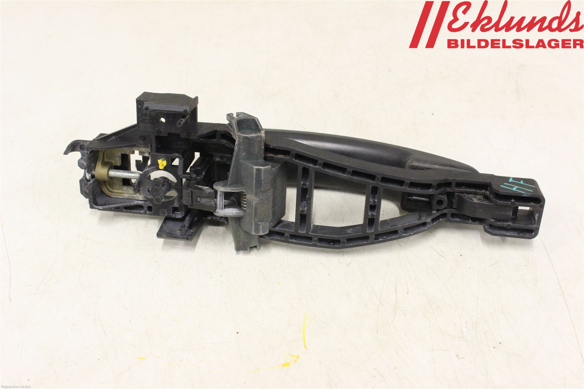 Ford FOCUS     04-07 Dörrhandtag Yttre Hö