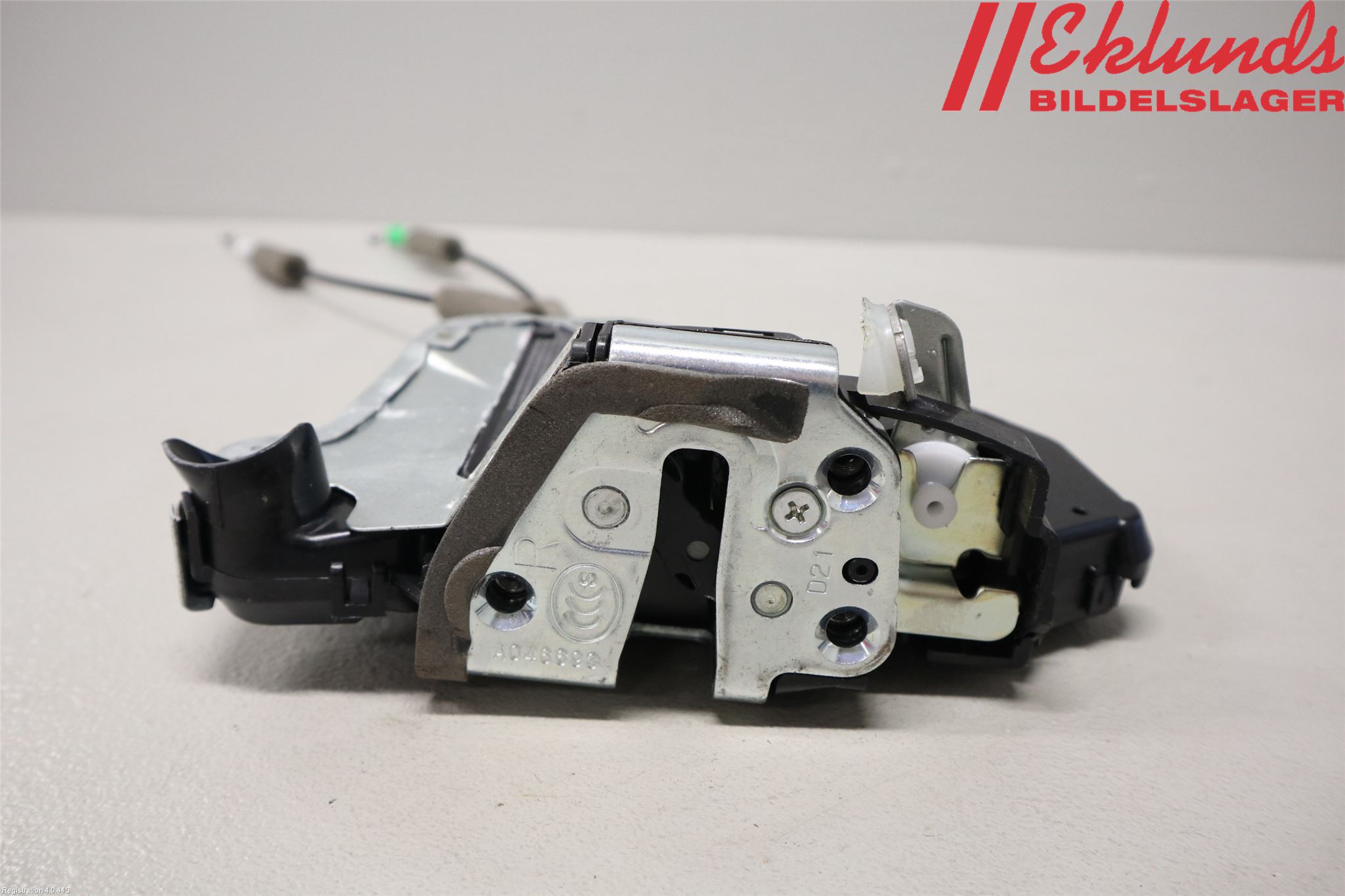 Lexus IS 250/350 14-20 Låskista-Dörrlås