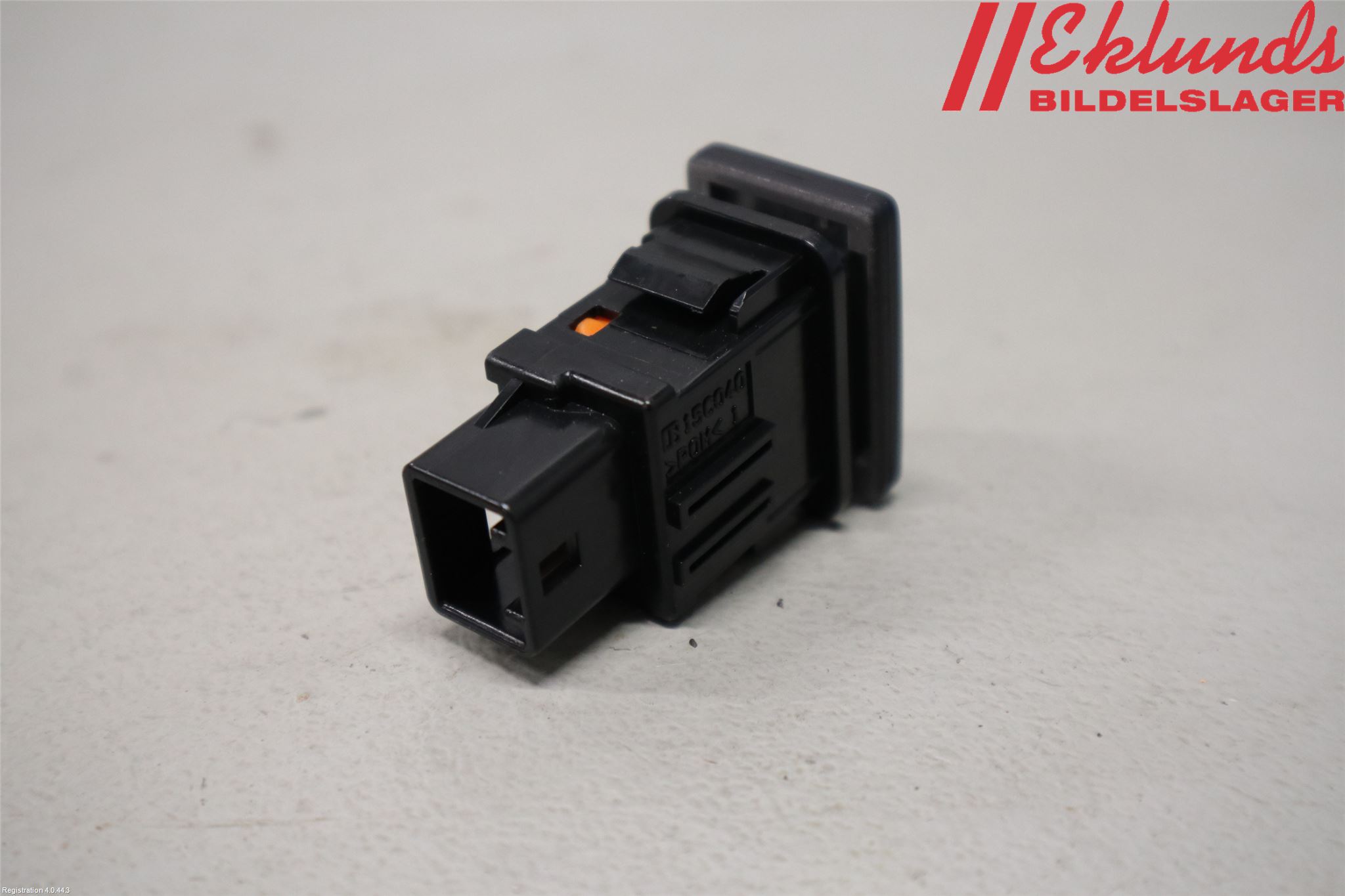 Lexus IS 250/350 14-20 Strömställare Övrigt