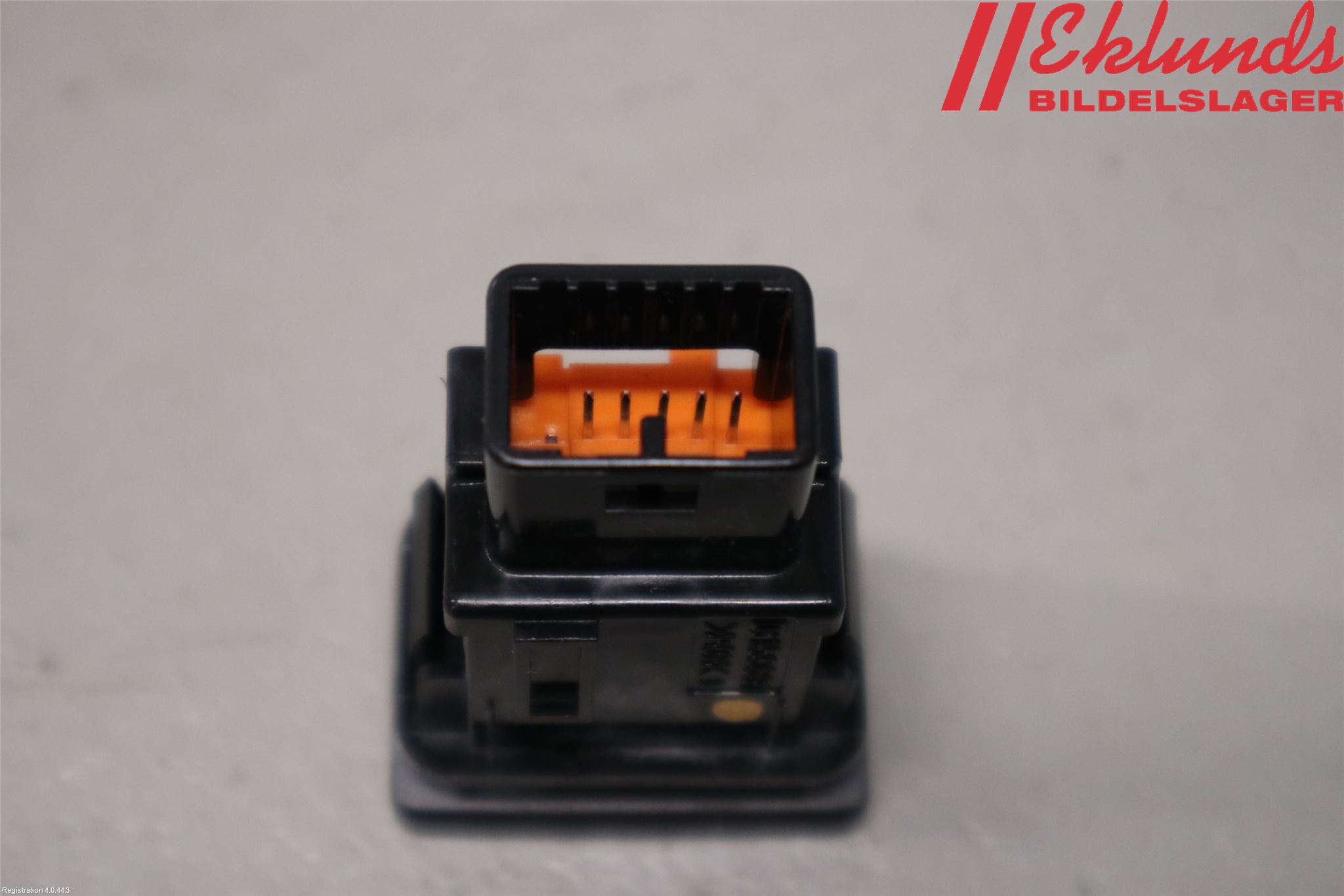 Lexus IS 250/350 14-20 Strömställare Övrigt