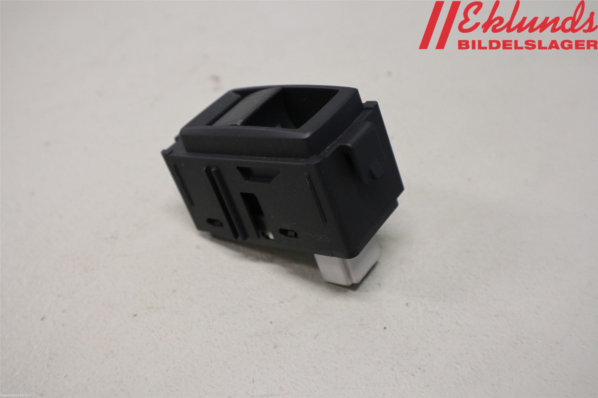 Lexus IS 250/350 14-20 Strömställare Elhiss