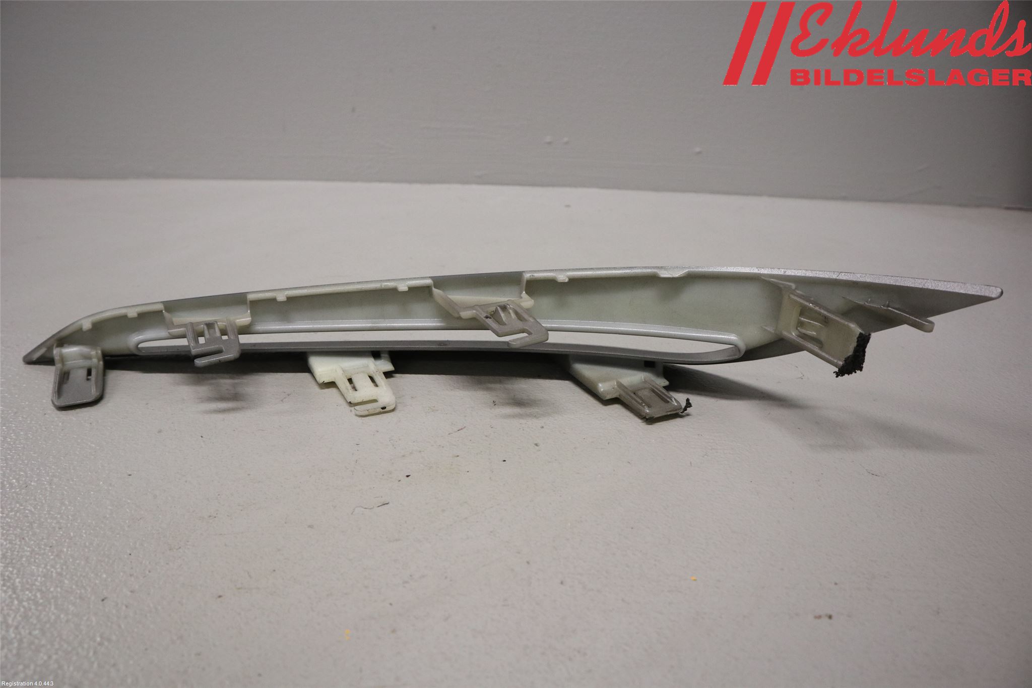 Lexus IS 250/350 14-20 Stötfångarlist Bak