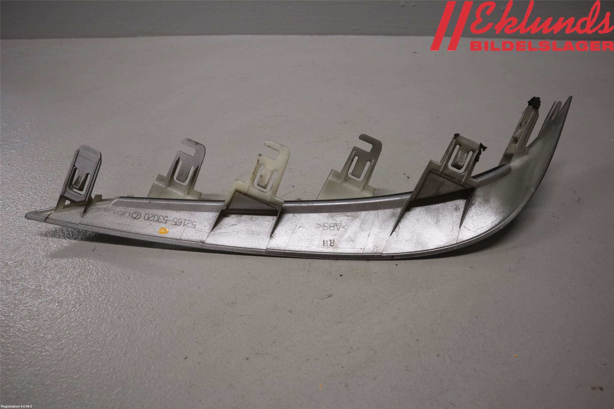 Lexus IS 250/350 14-20 Stötfångarlist Bak